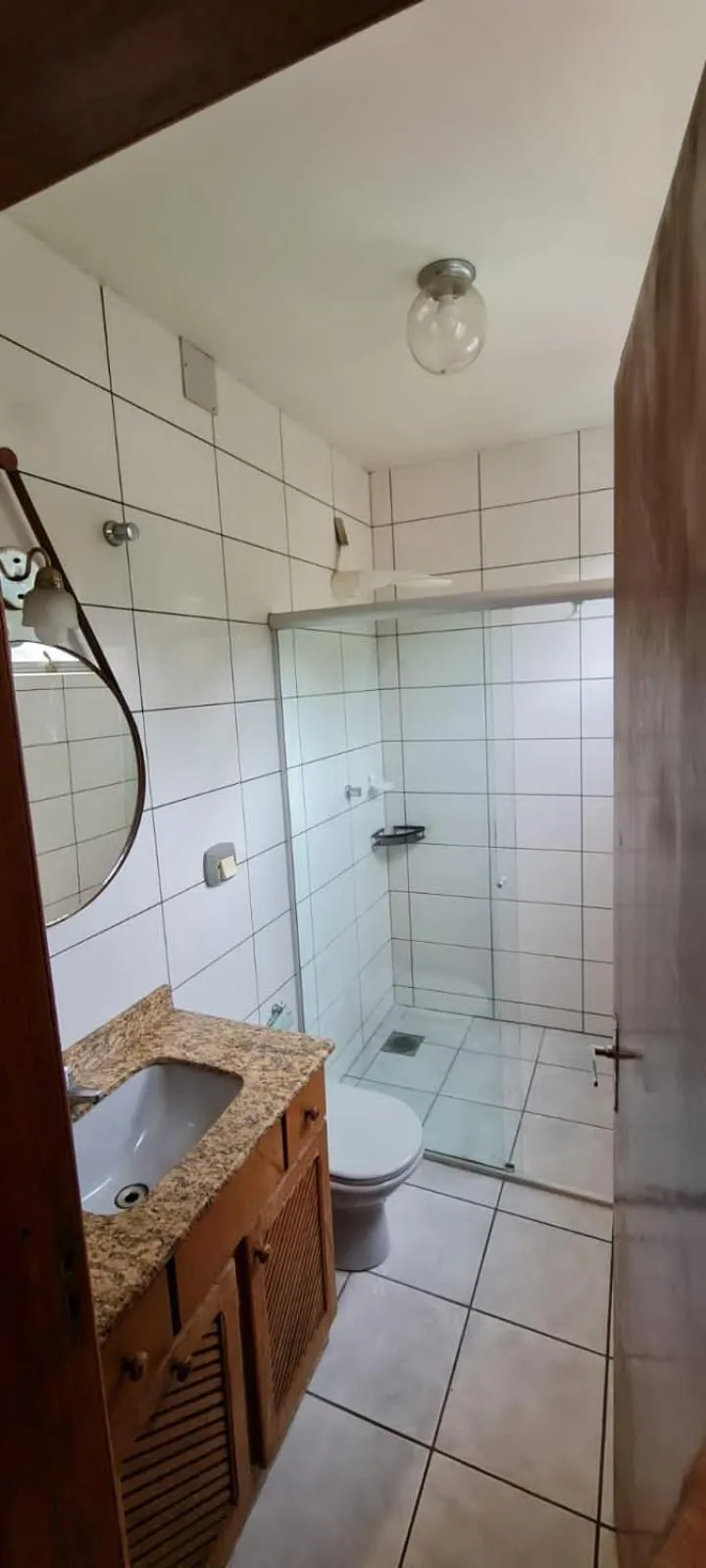 Bathroom in Hotel LF by Feliciano Joaçaba