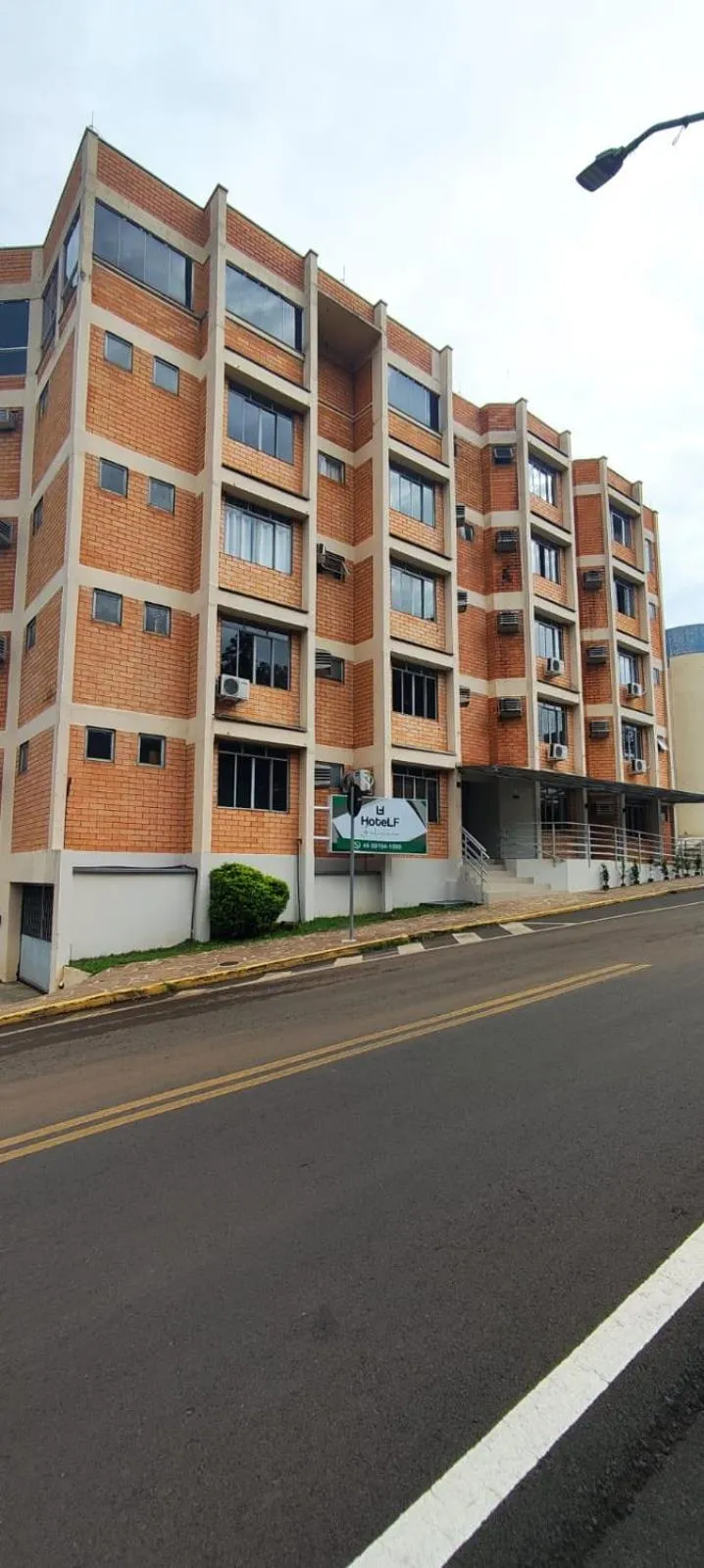 Hotel LF by Feliciano Joaçaba