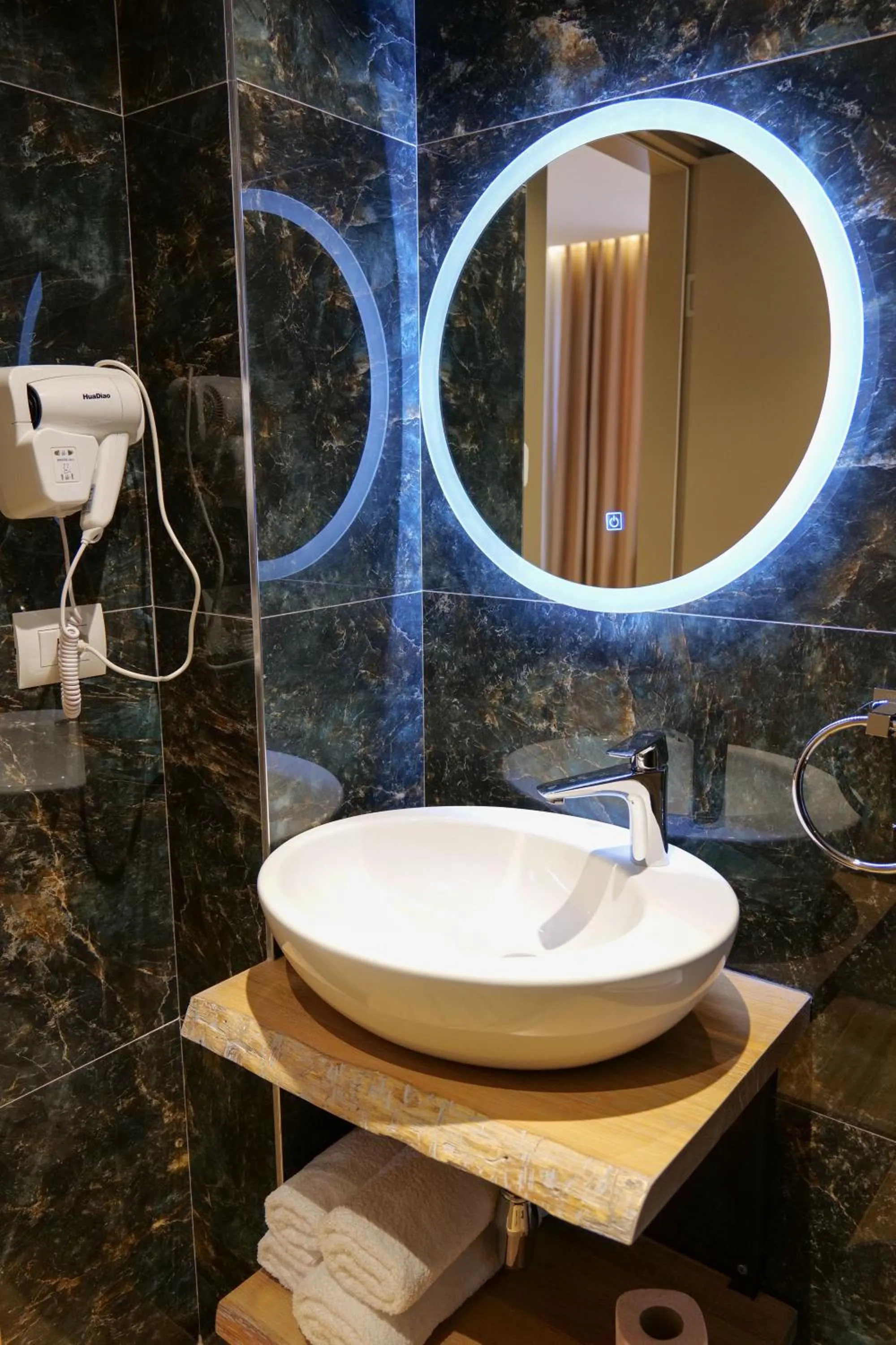 Bathroom in Bora Bora Hotel Ksamil