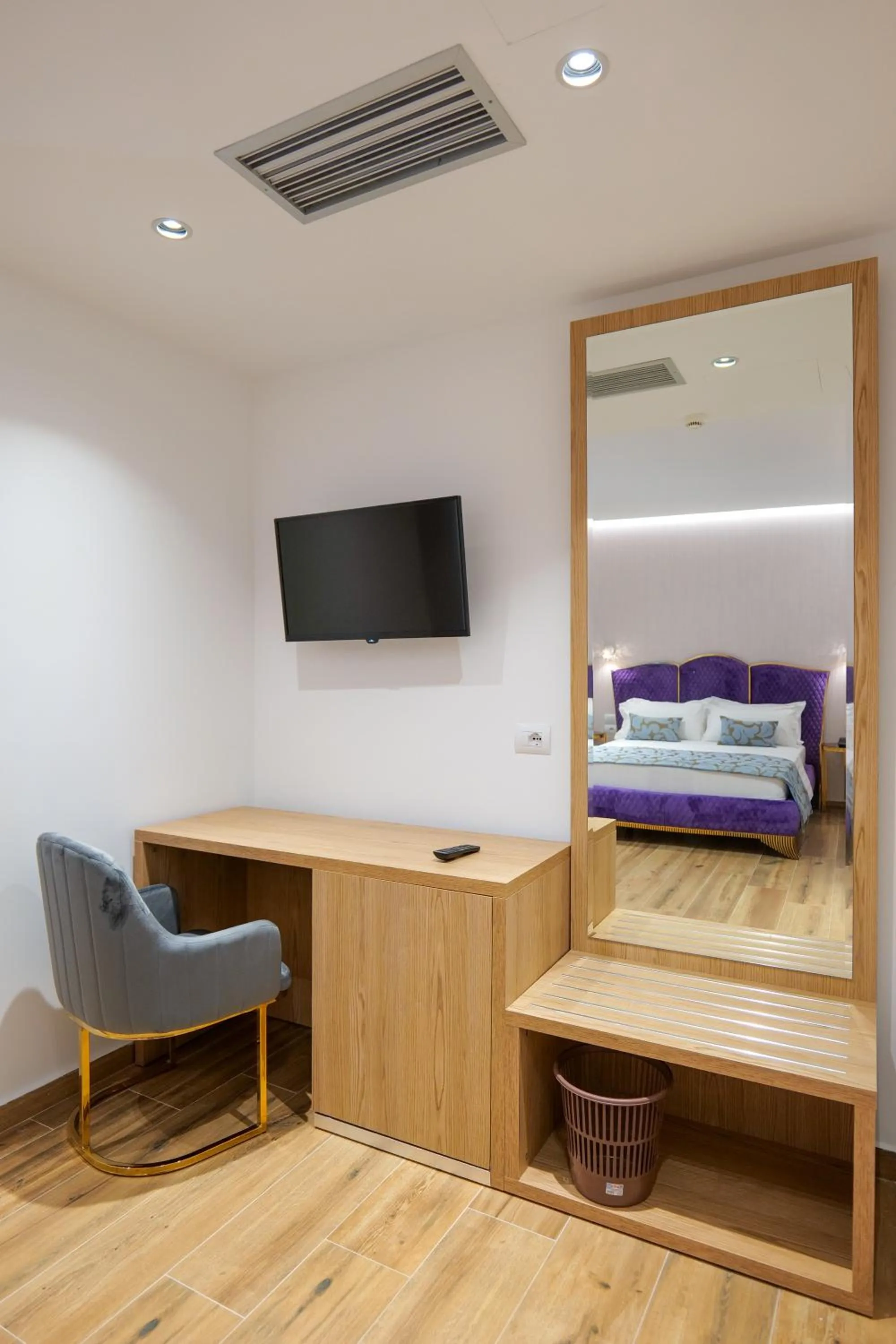 Bedroom, Bed in Bora Bora Hotel Ksamil