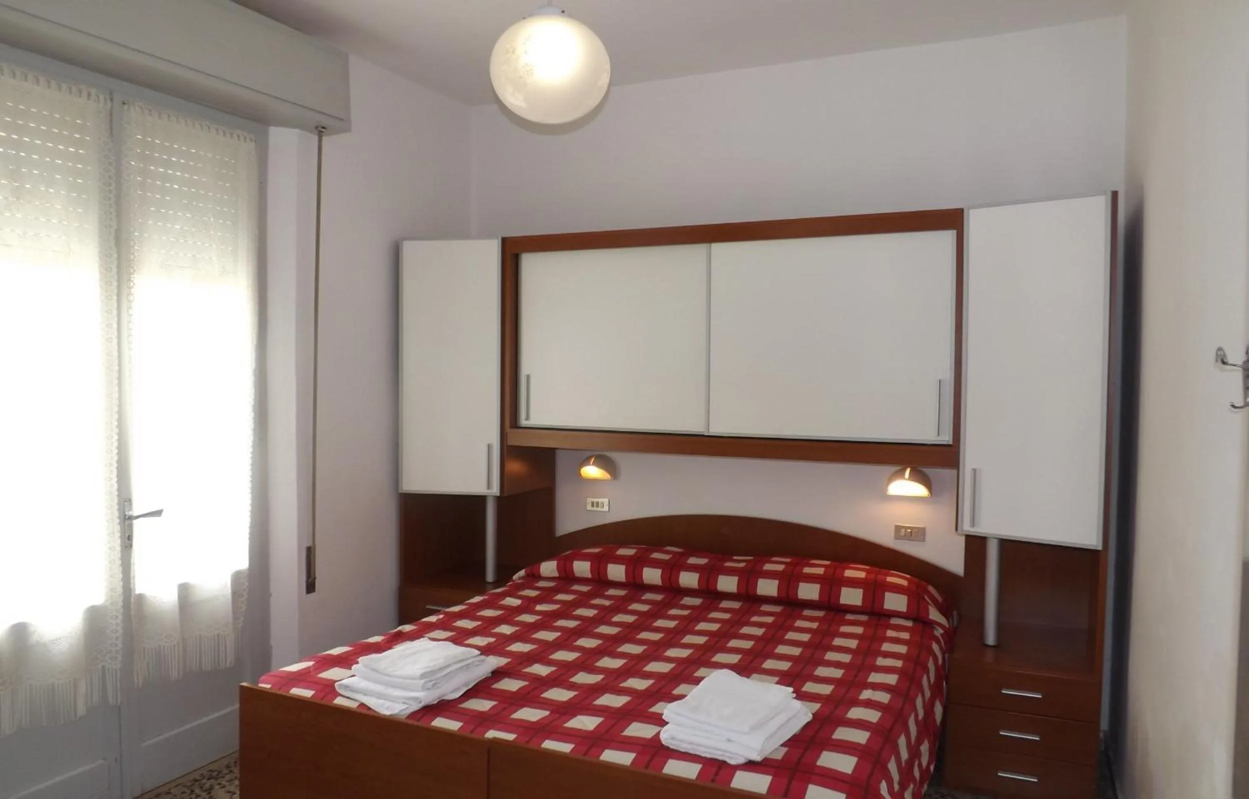 Photo of the whole room, Bed in Hotel La Vela