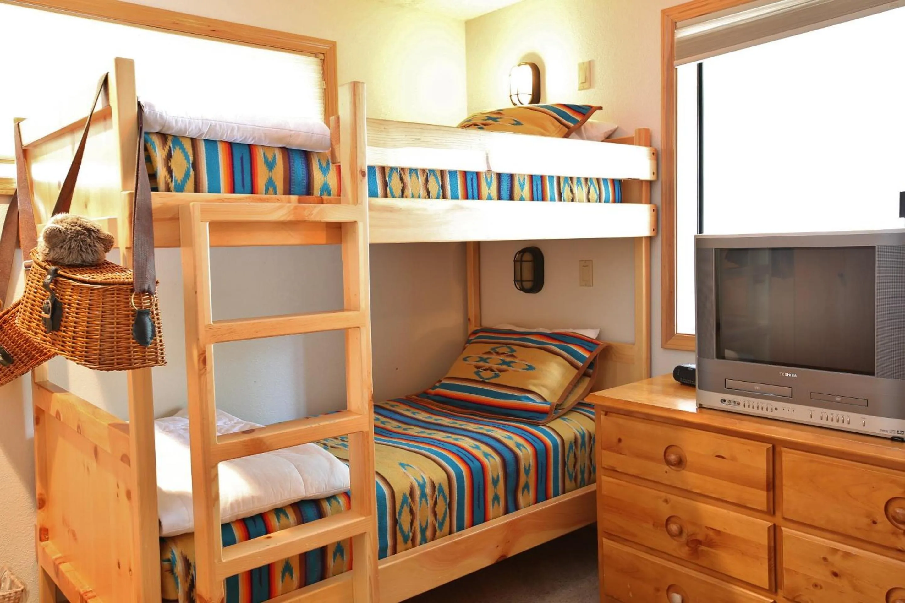 Bed in 2 Quail