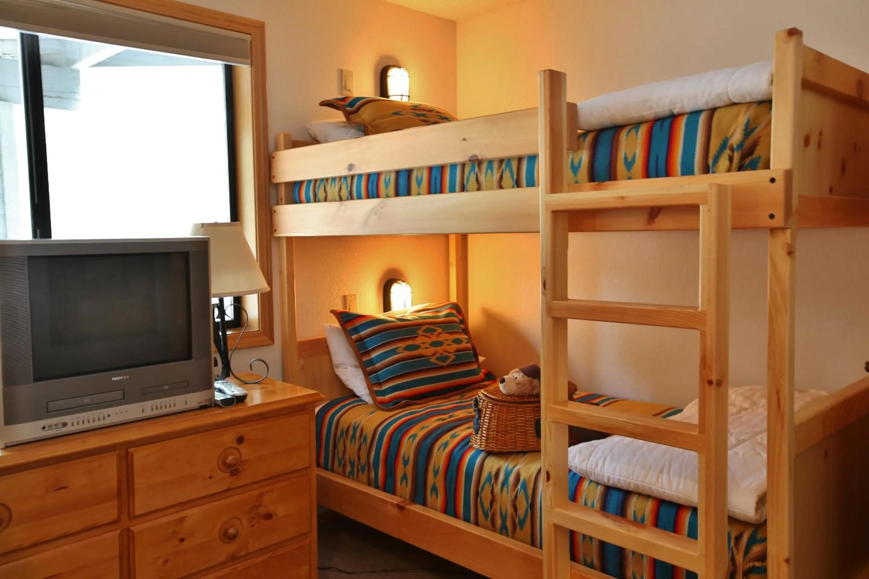 Bed in 2 Quail