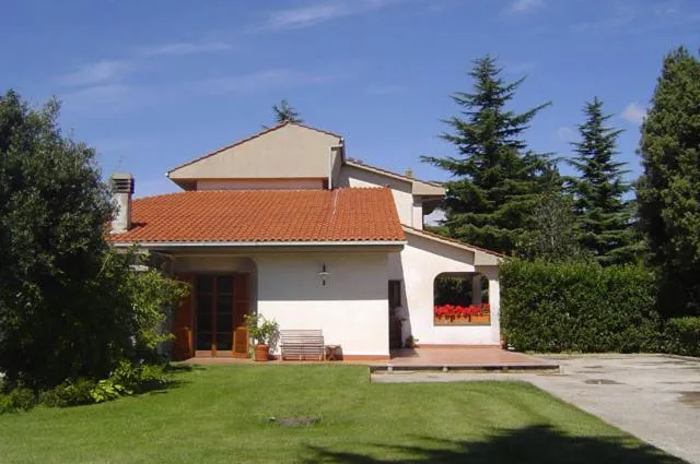 Property building in La Villa di Lucia
