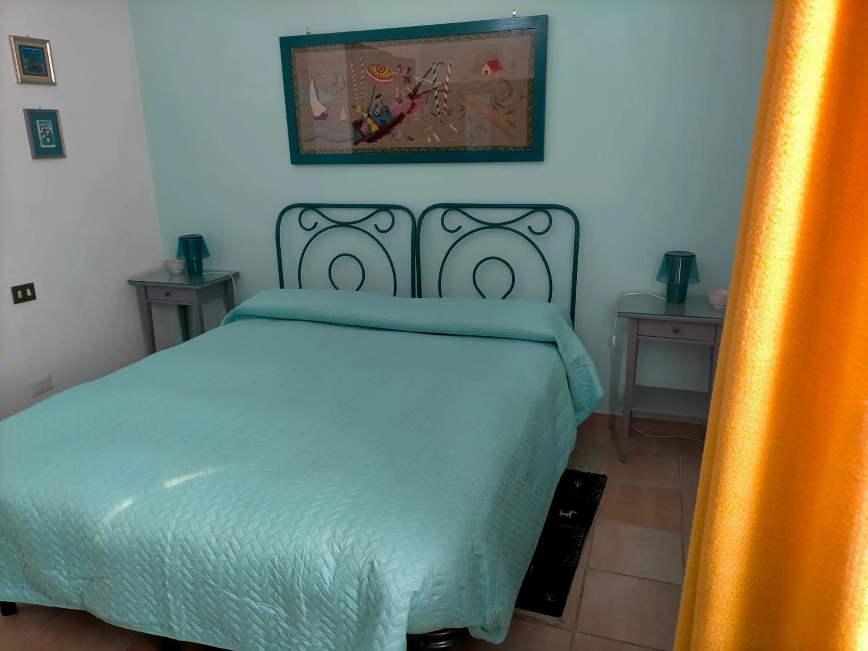 Photo of the whole room, Bed in La Villa di Lucia