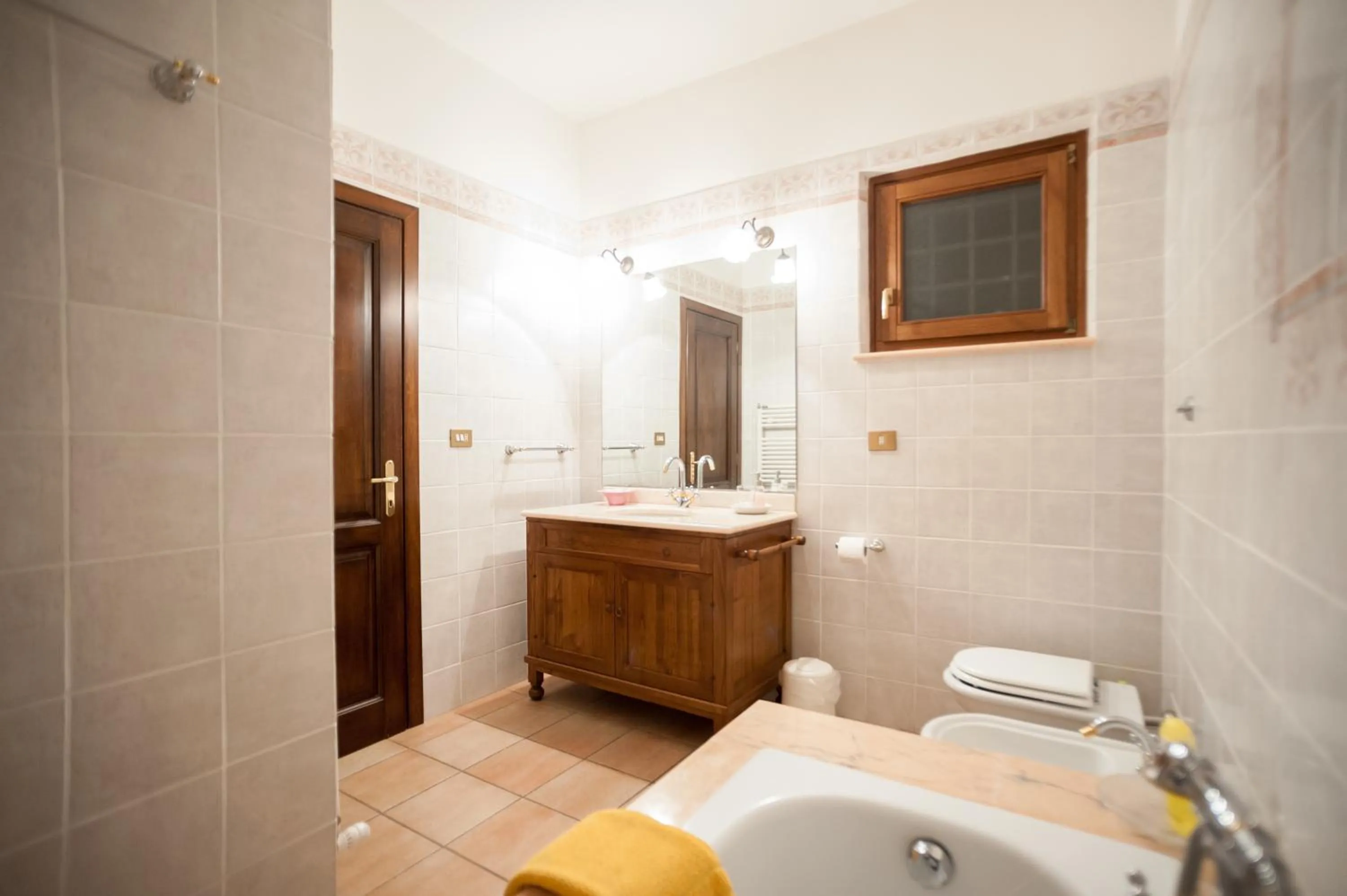 Toilet in La Villa di Lucia