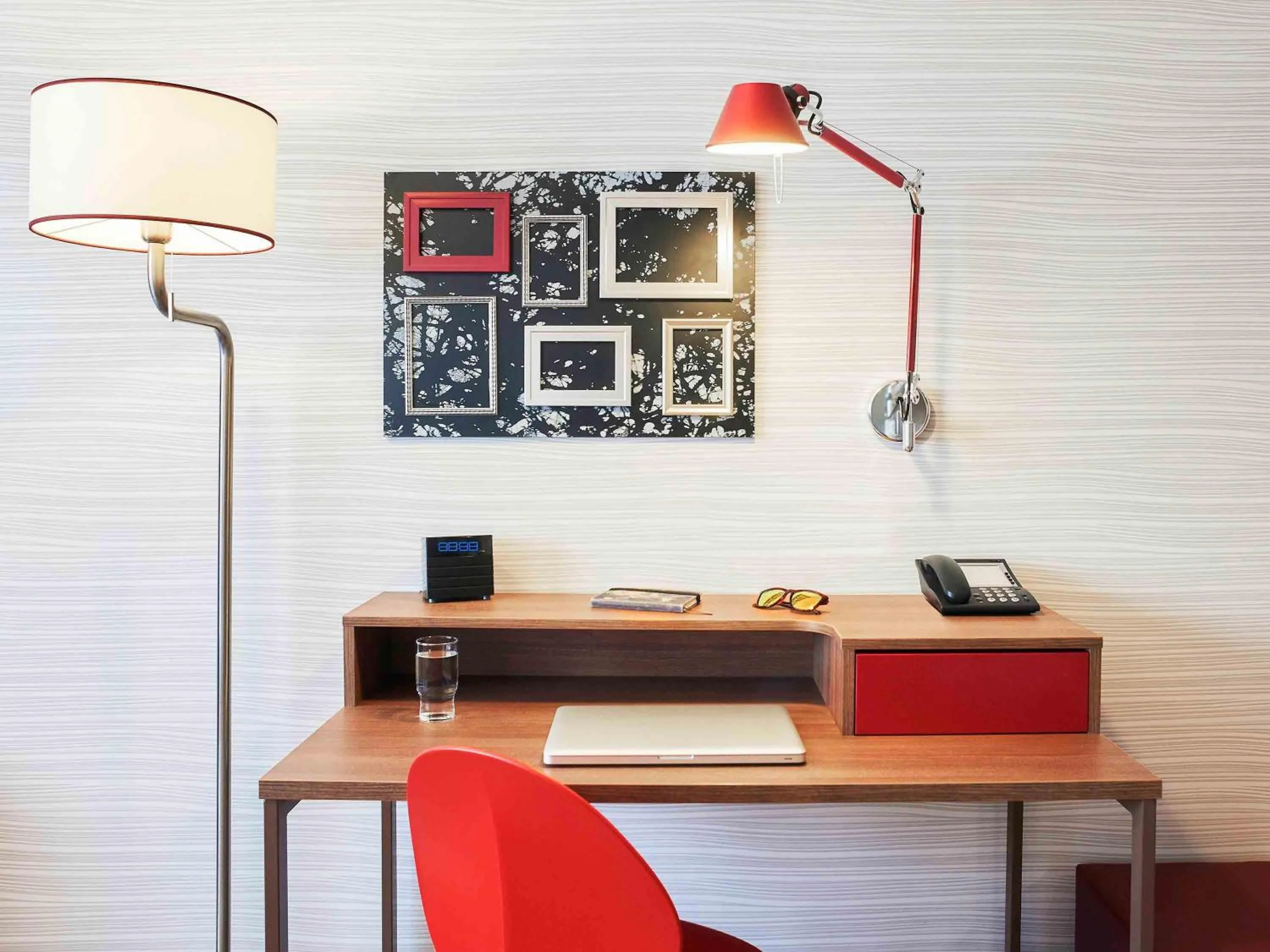 Bedroom in Aparthotel Adagio Birmingham City Centre