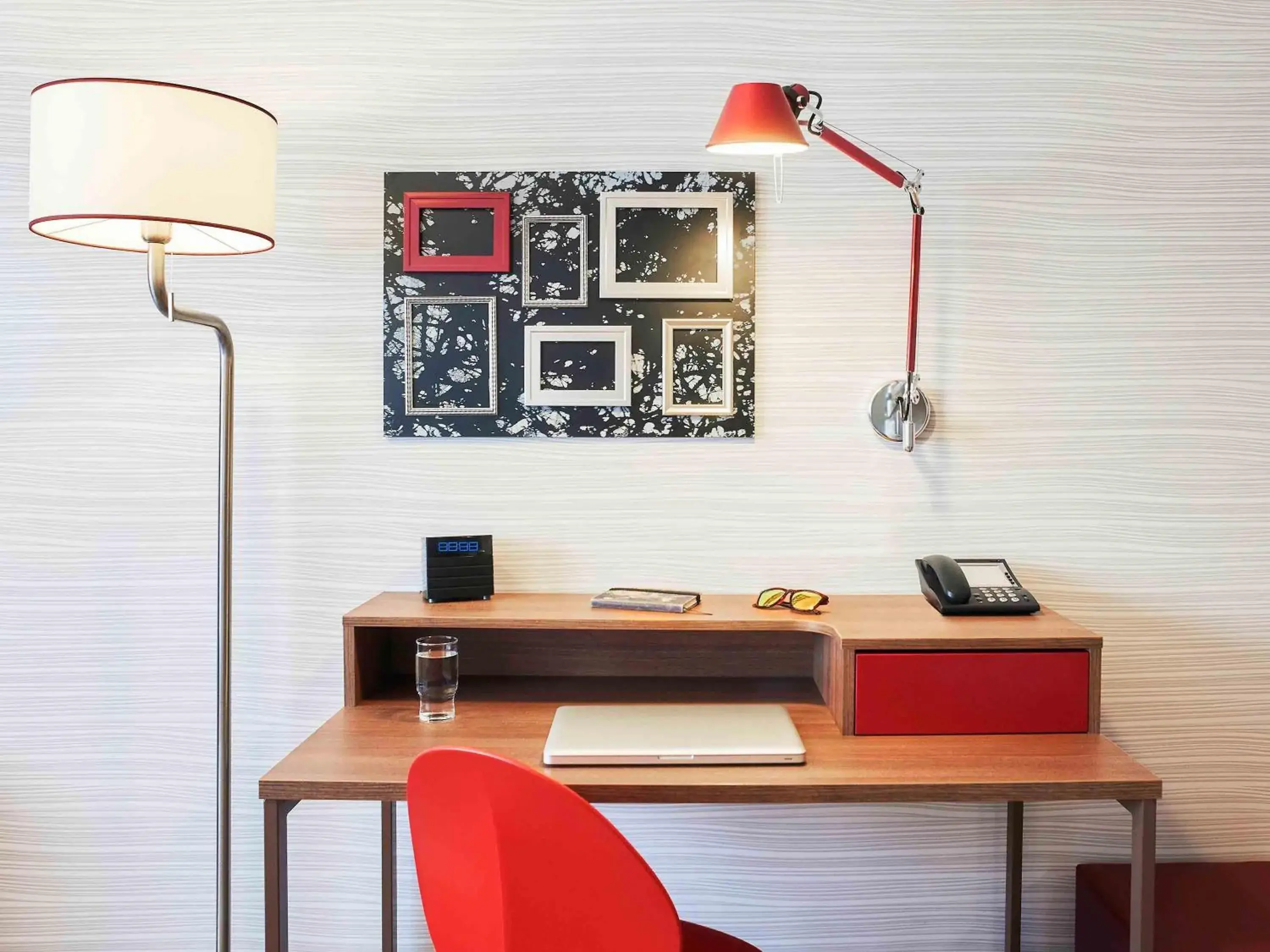 Bedroom in Aparthotel Adagio Birmingham City Centre Bedroom in Aparthotel Adagio Birmingham City Centre