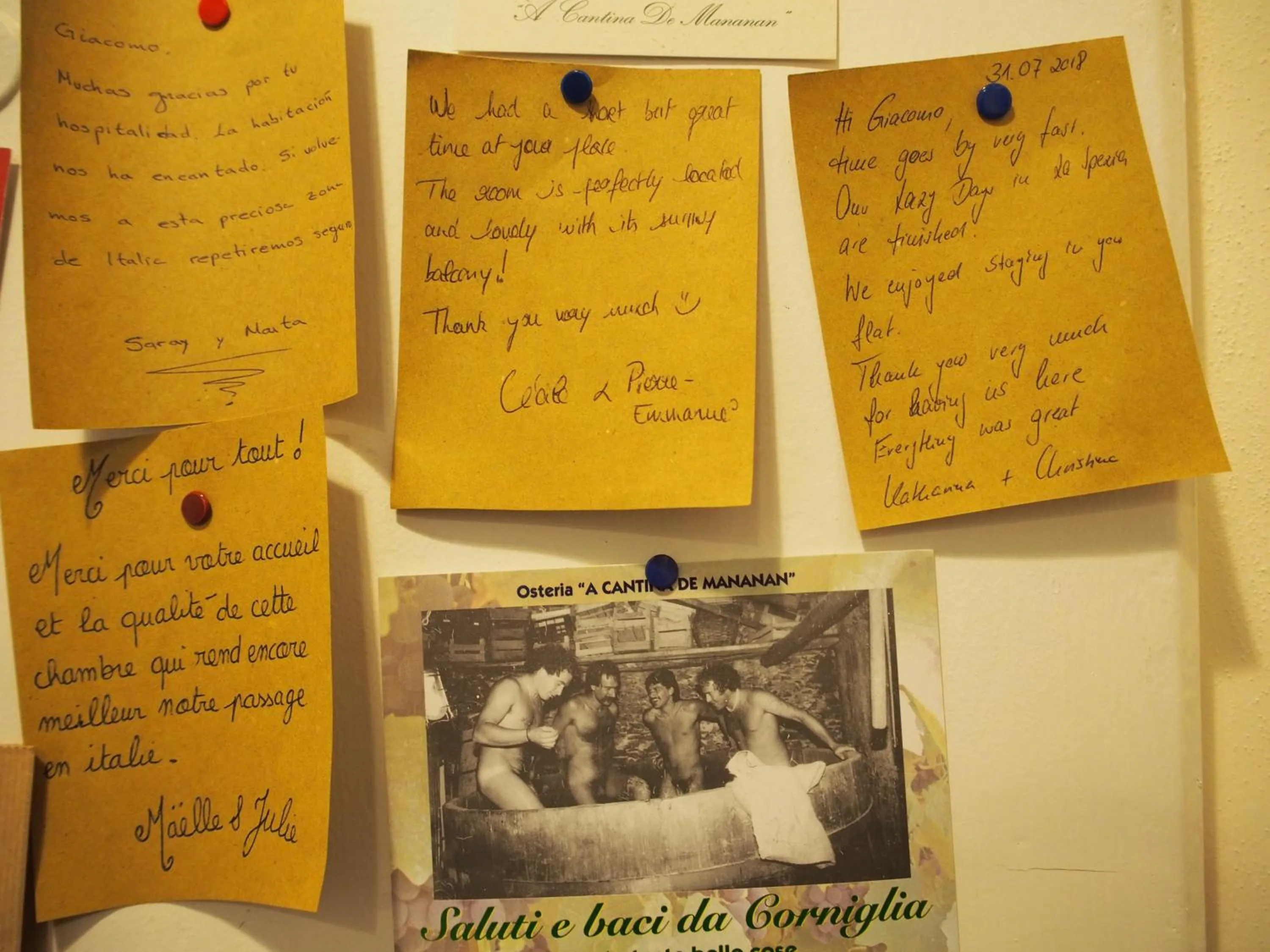 Decorative detail in B&B Cernaia 42