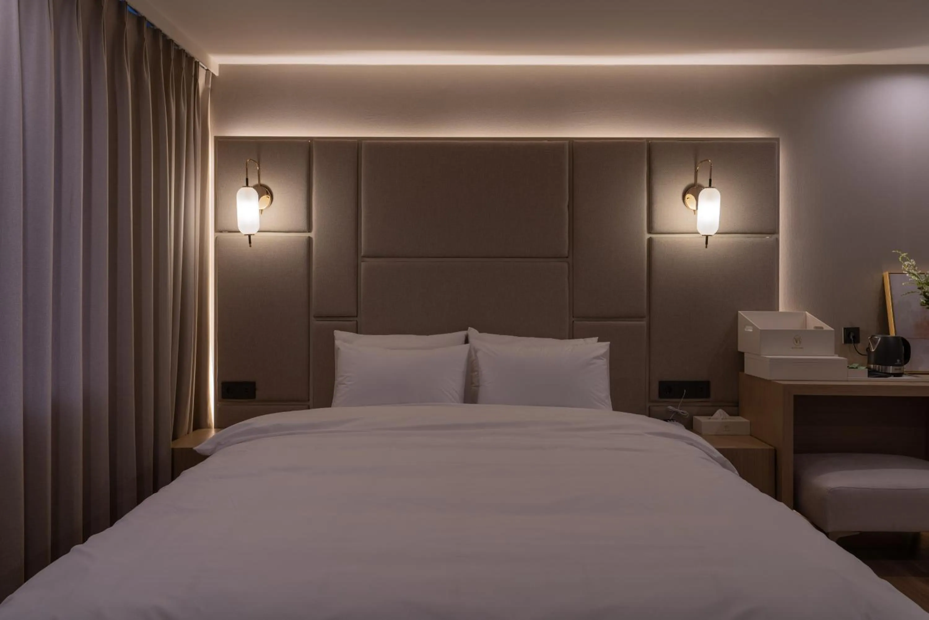 Bed in Vibe Hotel Gimhae Jangyu