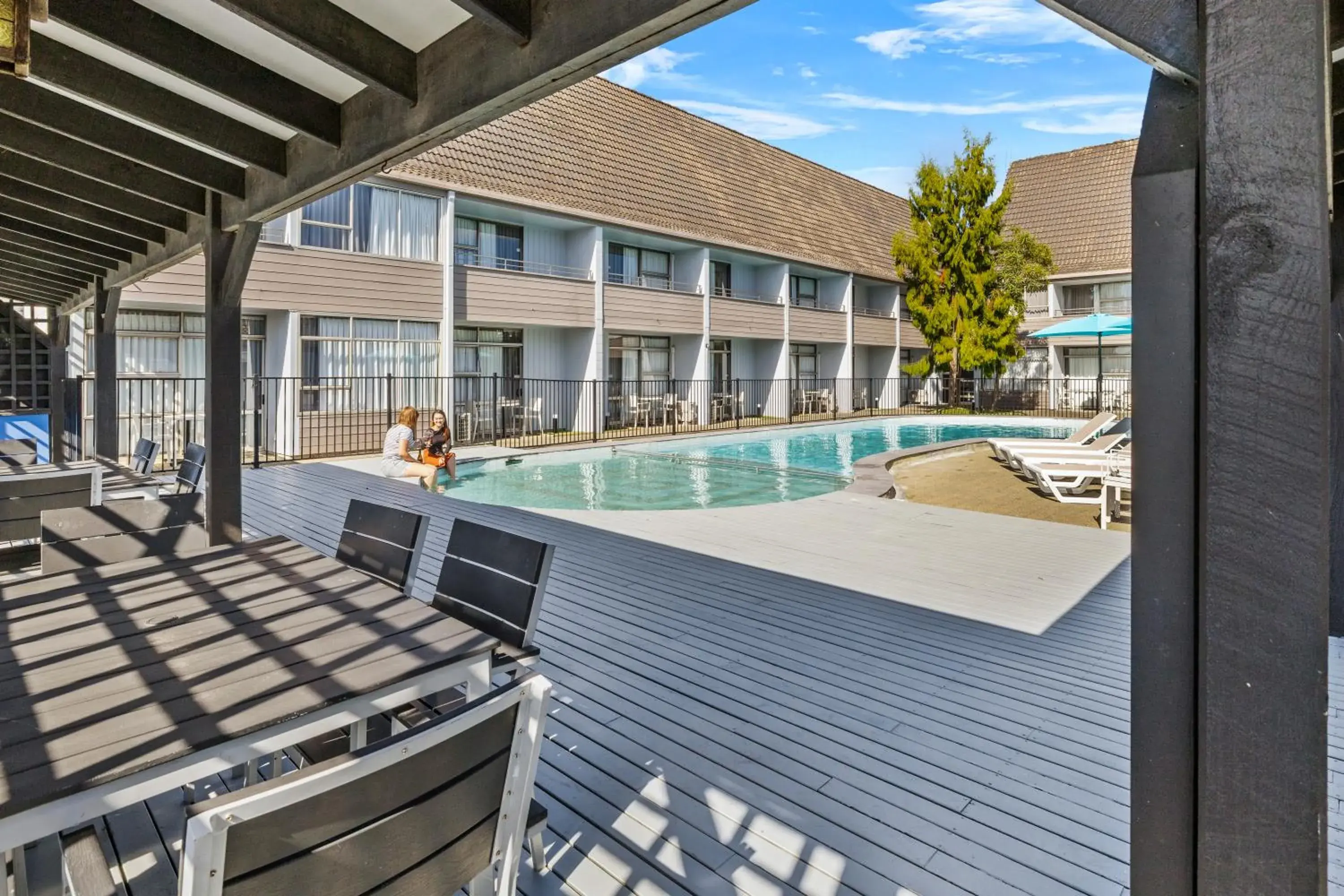 Swimming pool in Imperial Hotel Rotorua Swimming pool in Imperial Hotel Rotorua