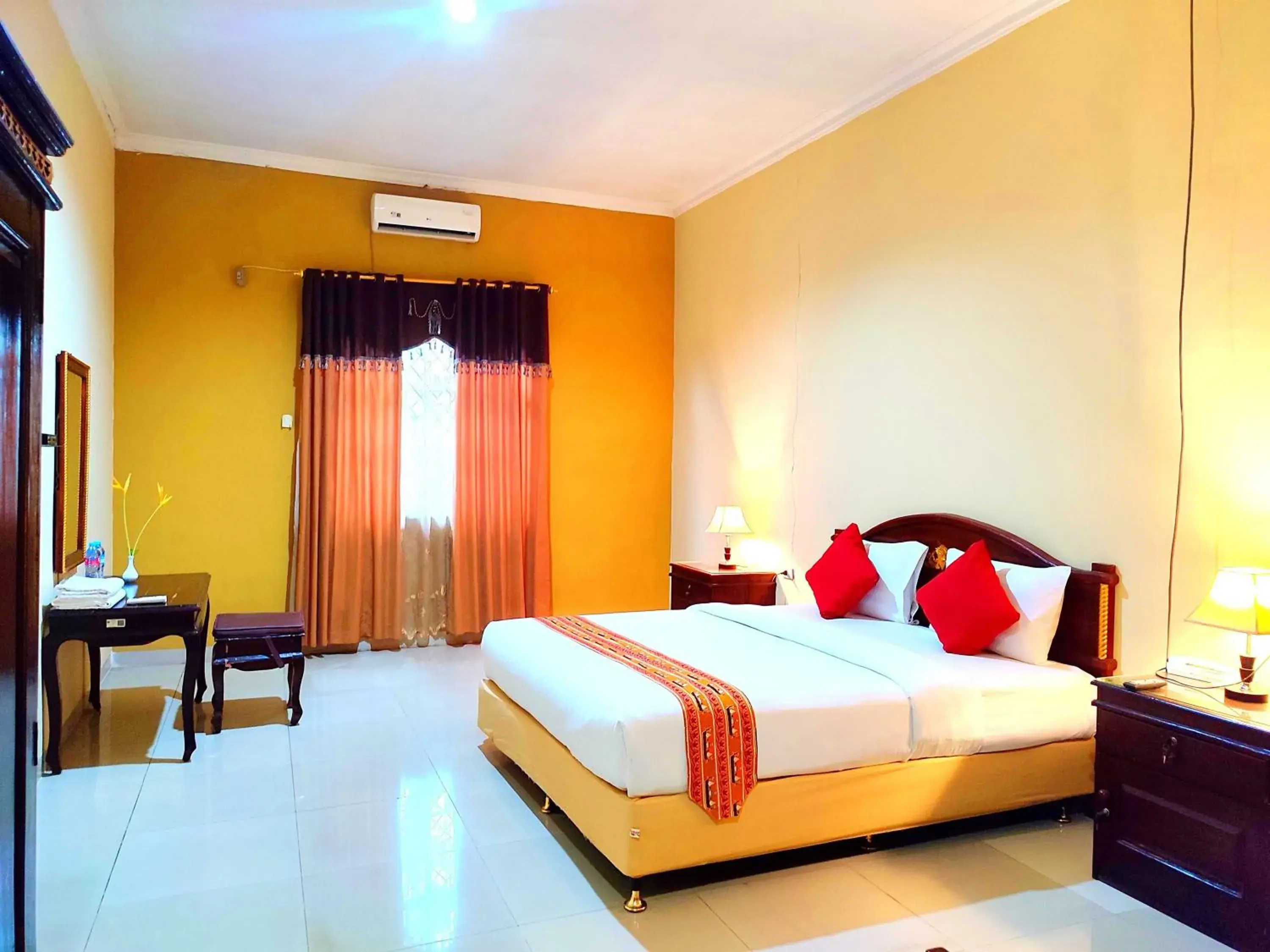 Esemka Hotel and Convention Kotabumi Esemka Hotel and Convention Kotabumi