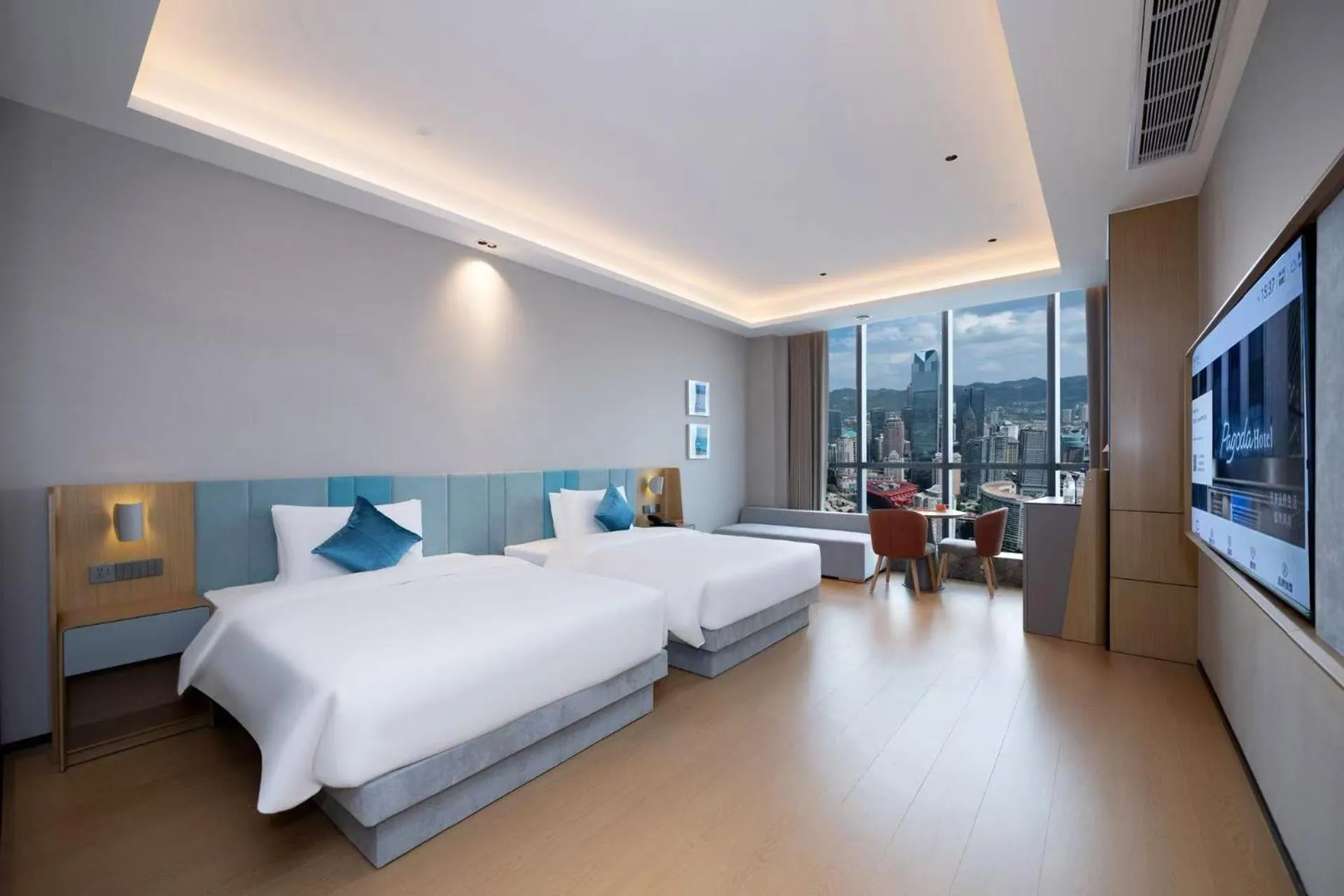 Pagoda Hotel Chongqing Jiefangbei Hongya Cave Raffles store