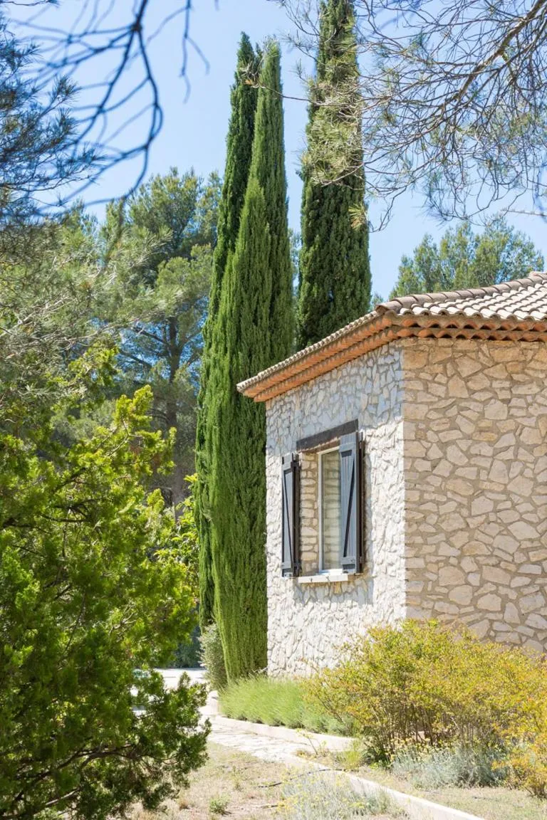 Property building in Les Mazets du Luberon