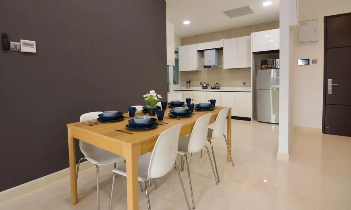 Cozy 2BR TriTower Suite Near JB CIQ JBCC & Capri