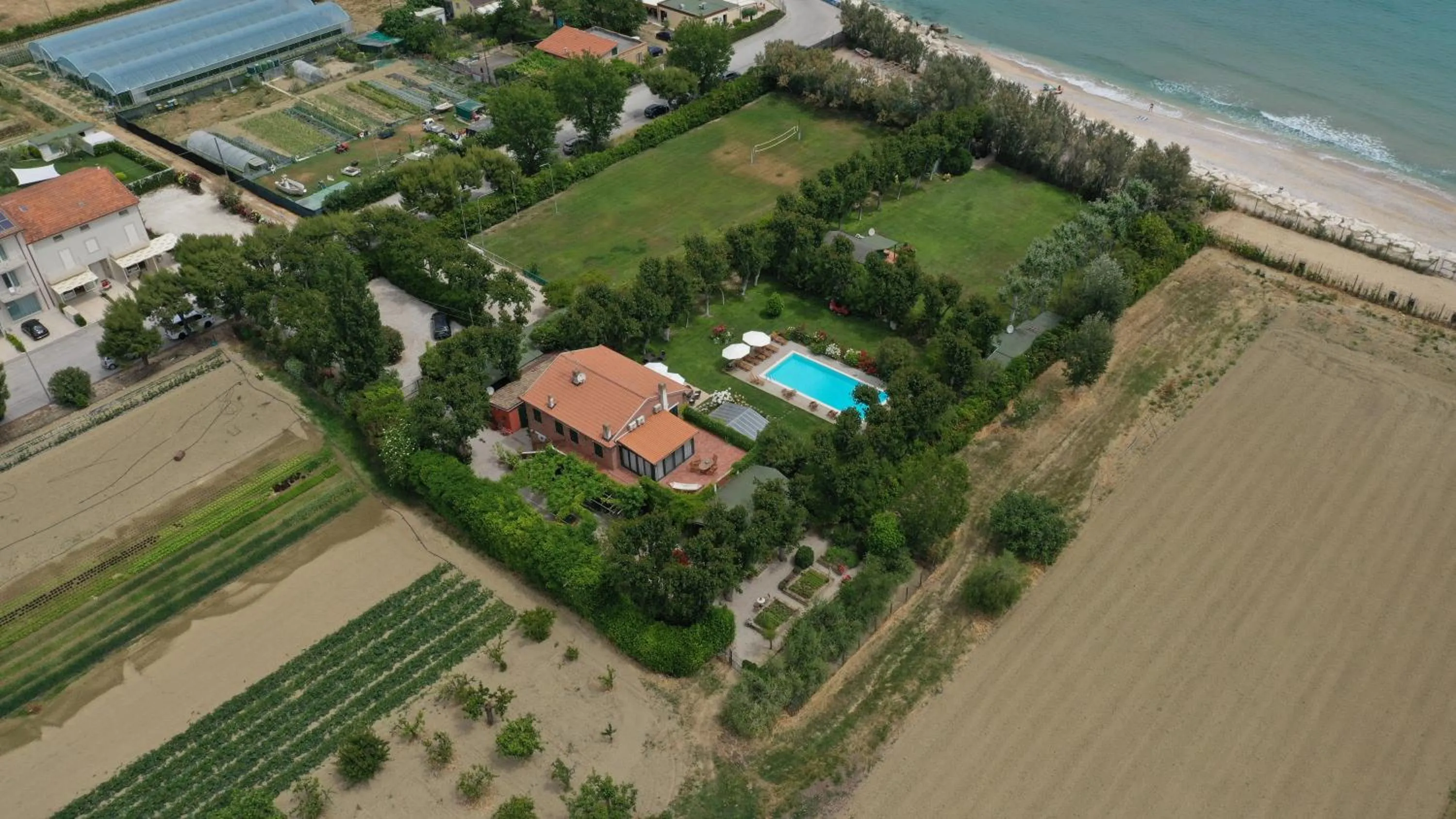 Villa Mirella Beach