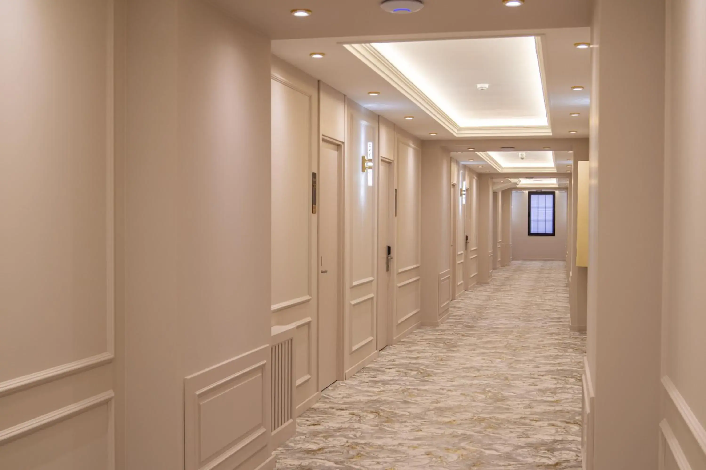 Property building in Meridian Plaza by Reikartz Property building in Meridian Plaza by Reikartz