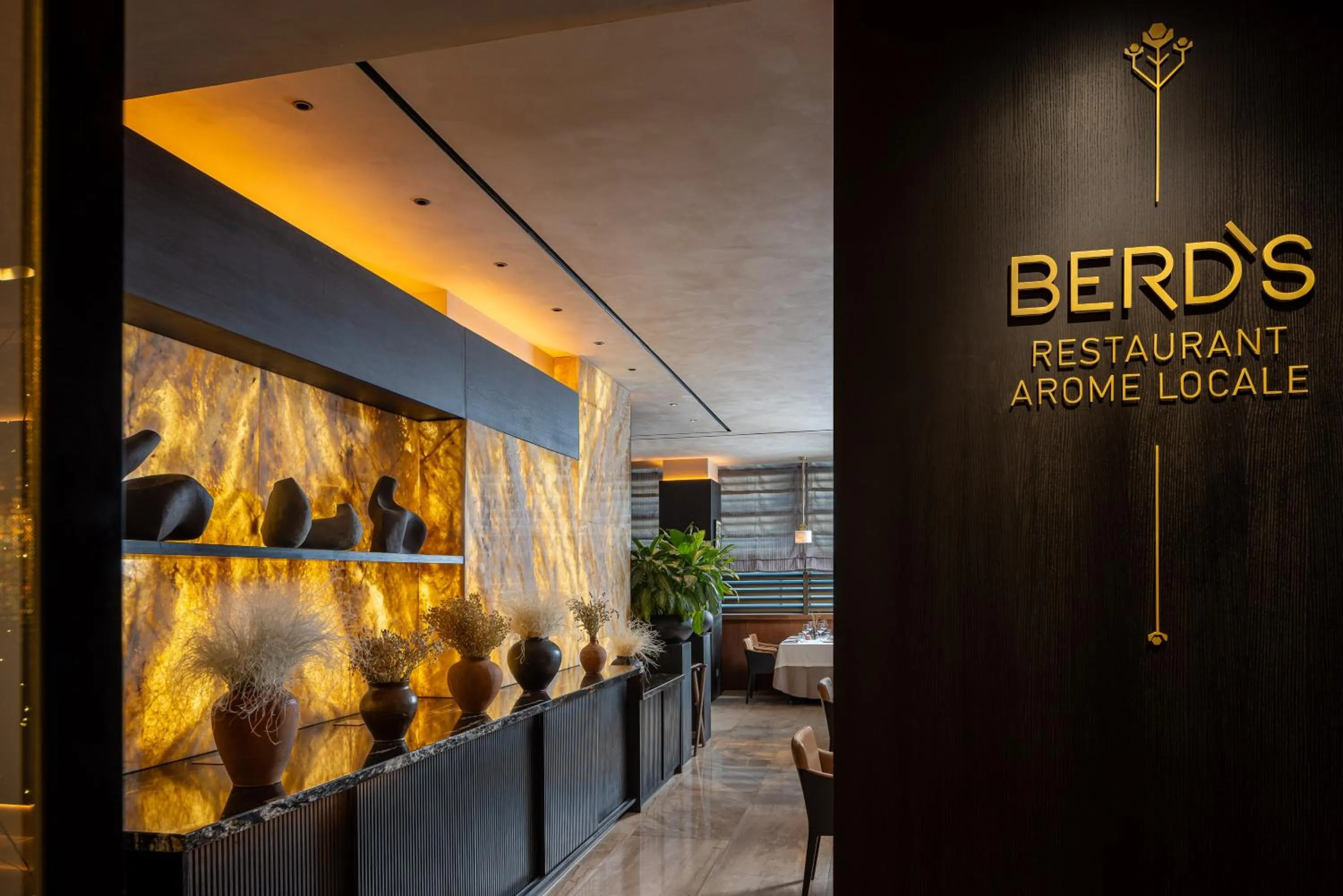 Restaurant/places to eat in BERDS Hotel Chisinau - MGallery Collection