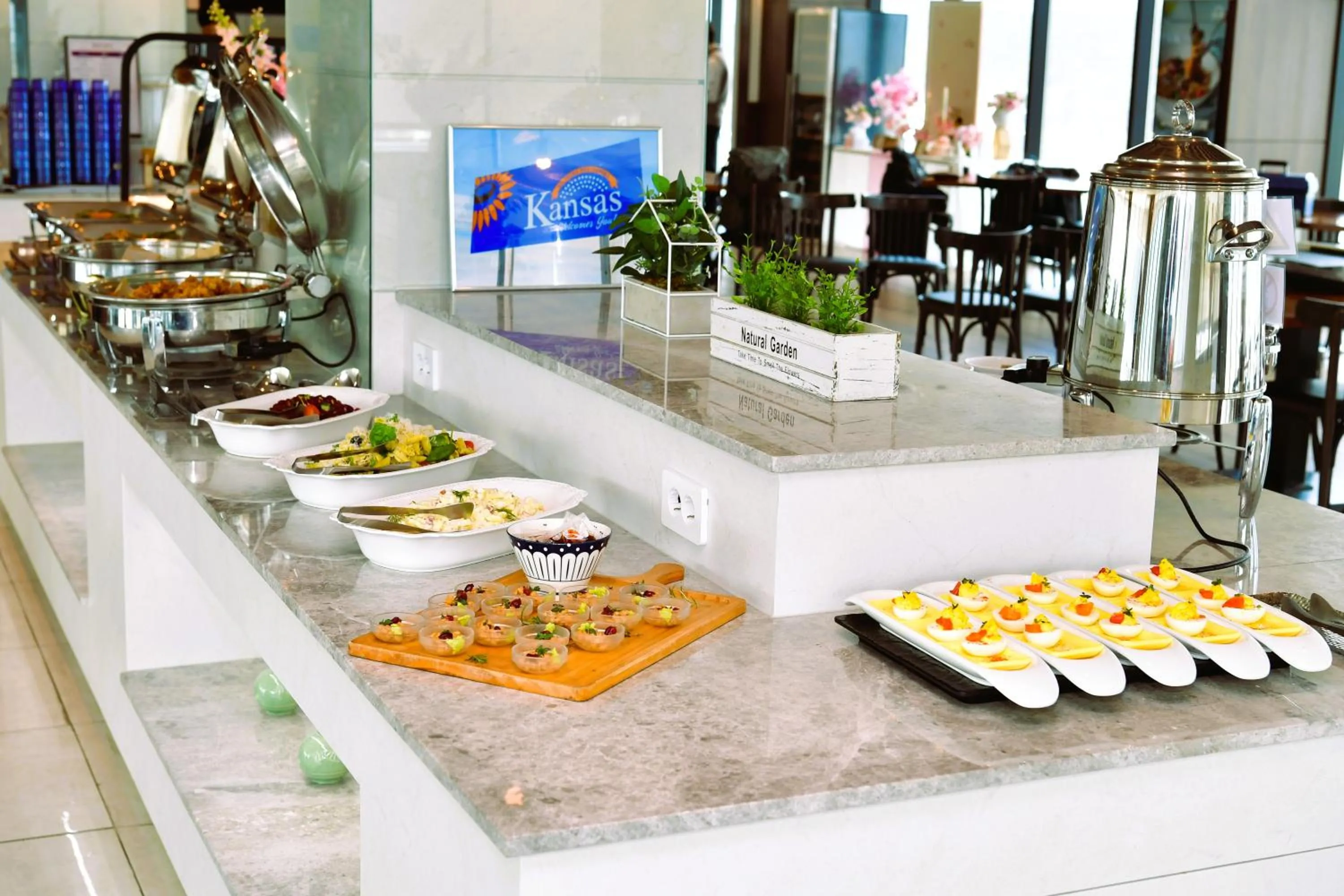 Restaurant/places to eat in Chestertons Gyeongju