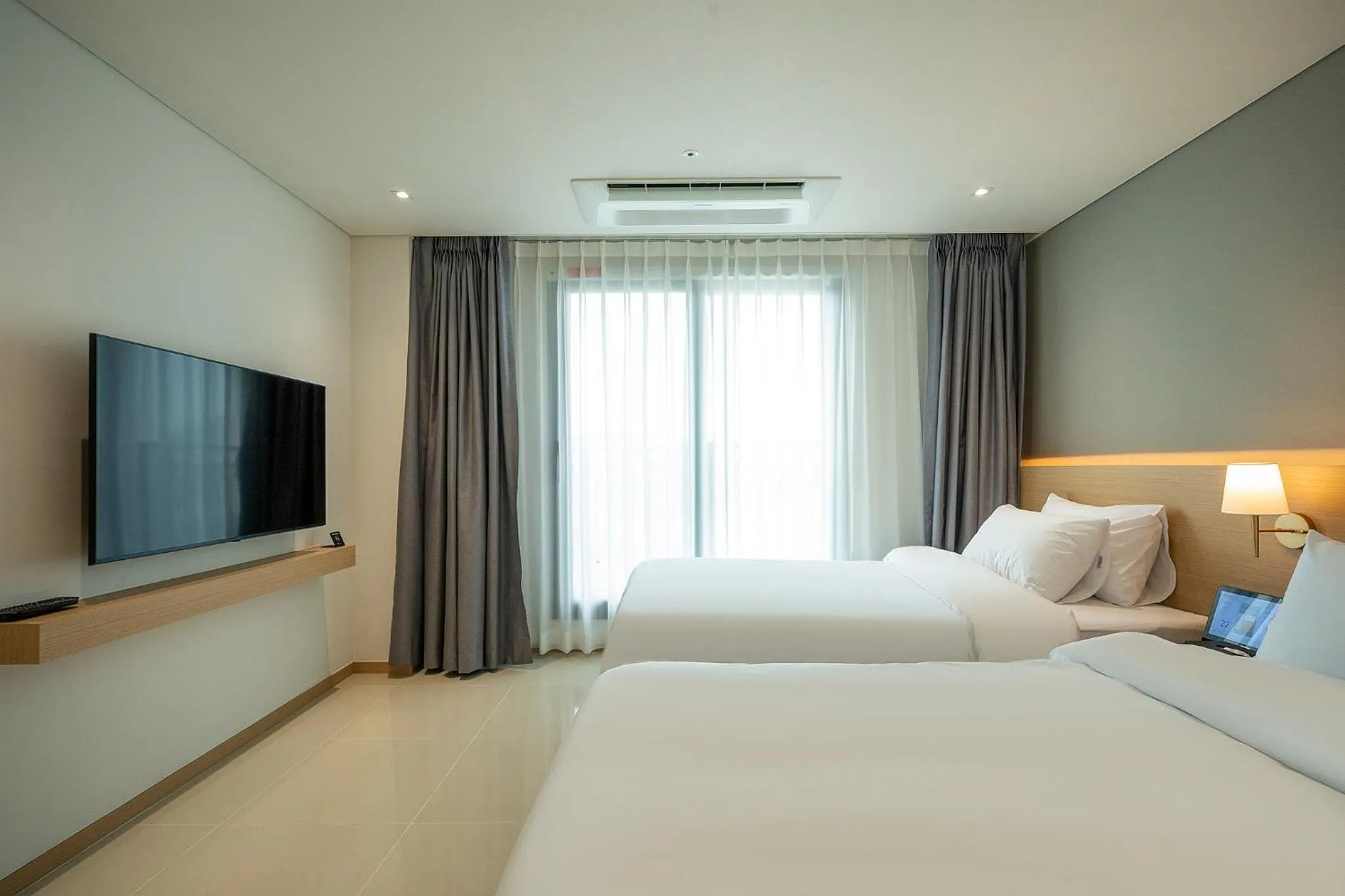 Bedroom, Bed in Chestertons Gyeongju