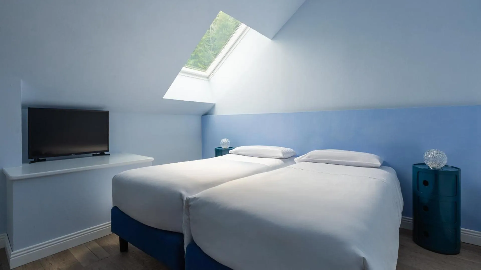 Bed in Grand Hotel Menaggio