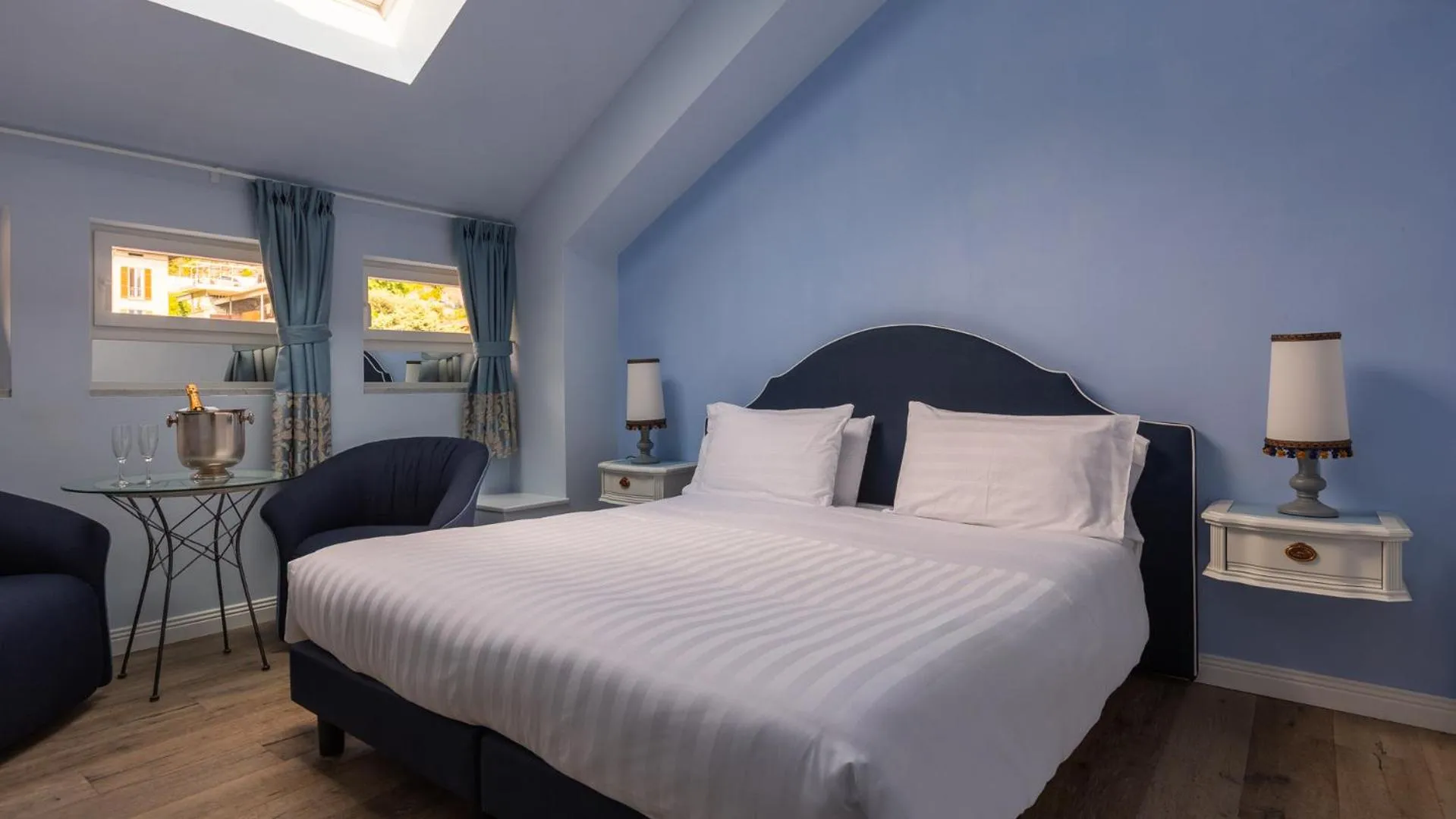 Bed in Grand Hotel Menaggio