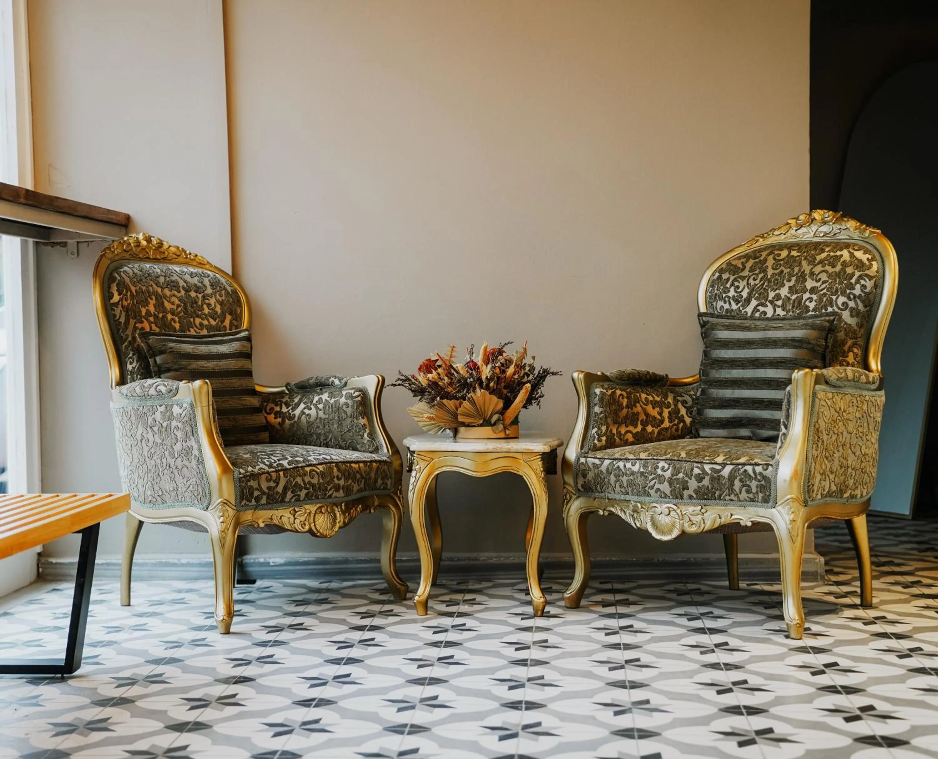 Seating area in Leila Mansion Hotel