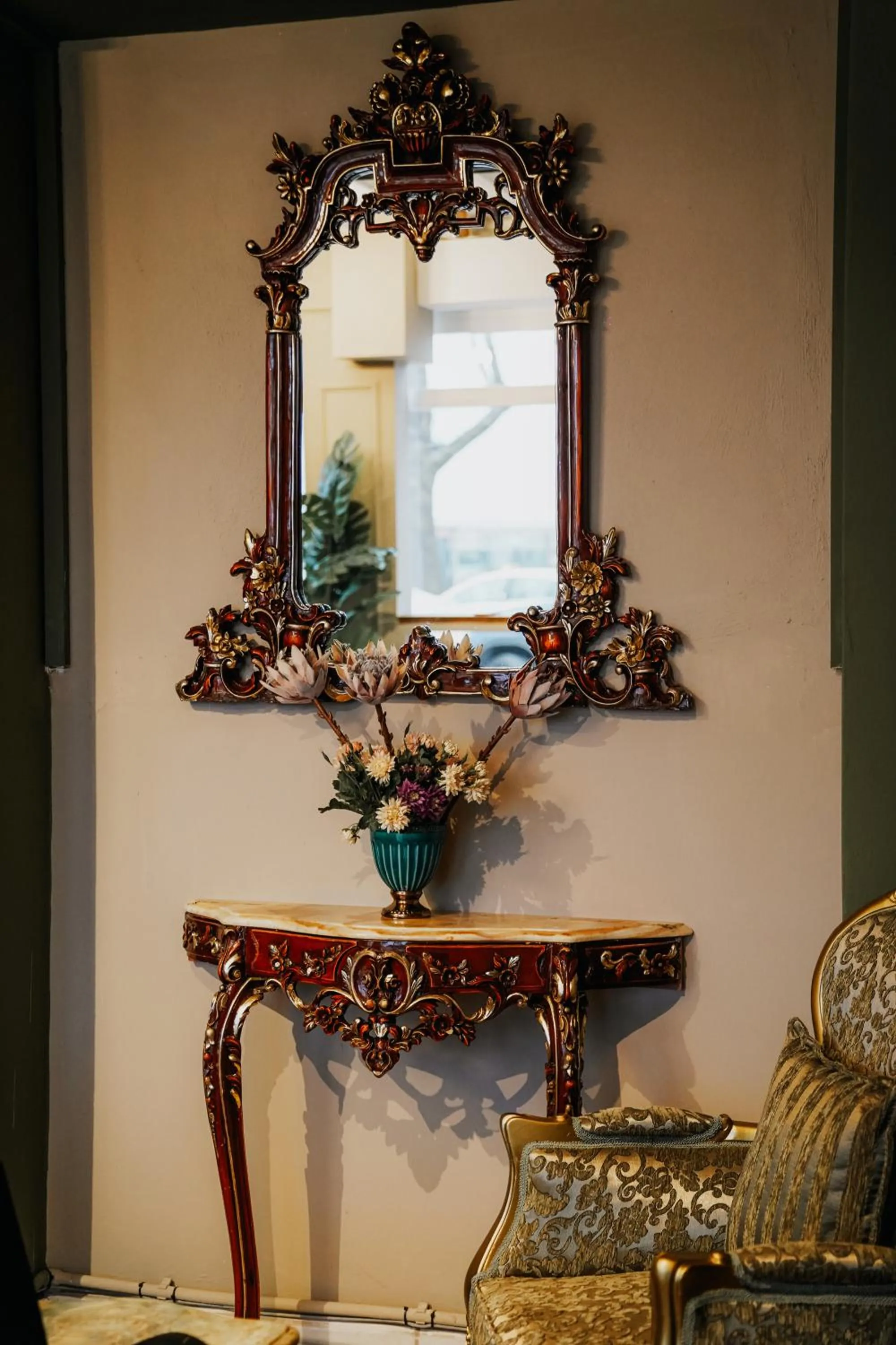 Decorative detail in Leila Mansion Hotel