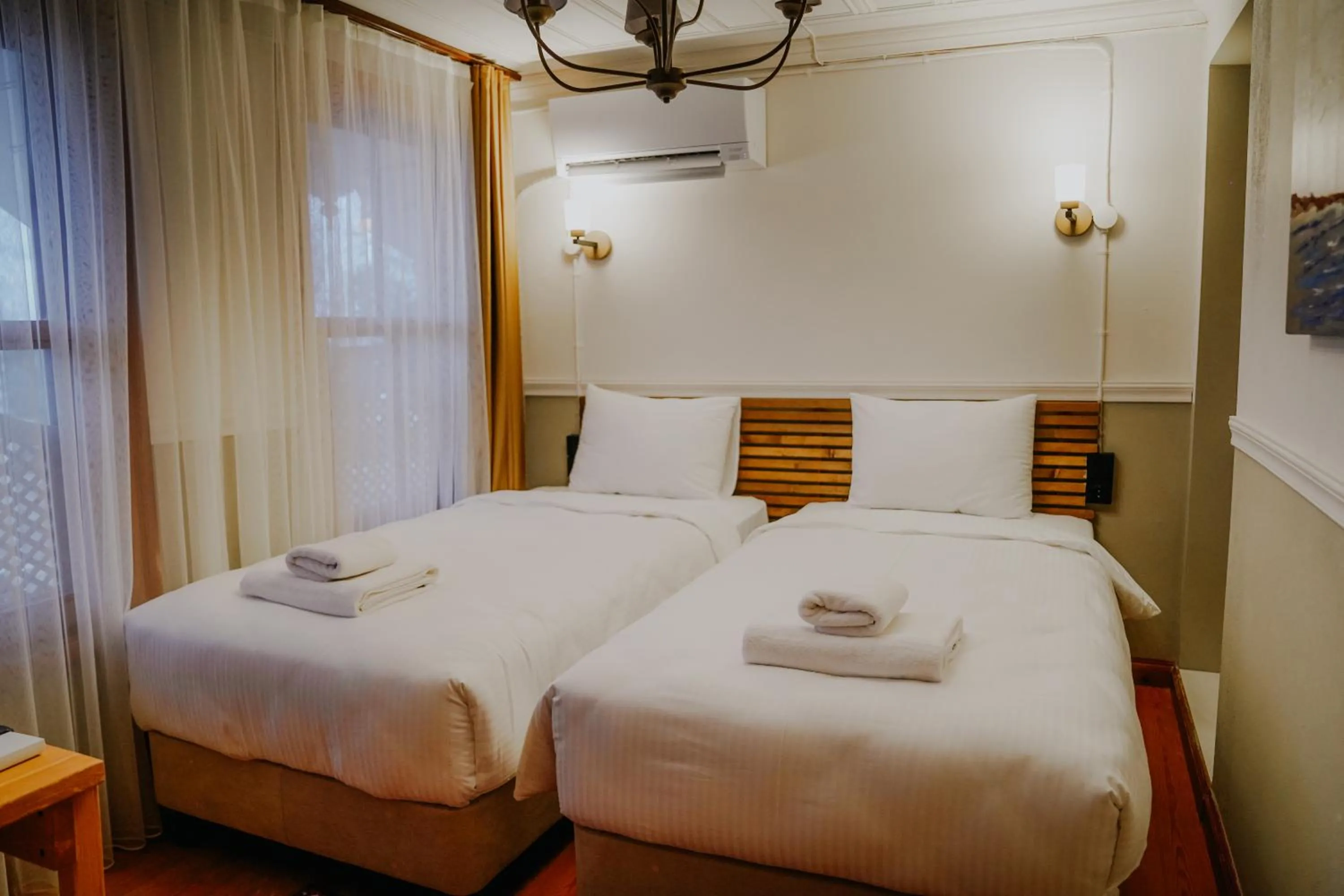 Bed in Leila Mansion Hotel