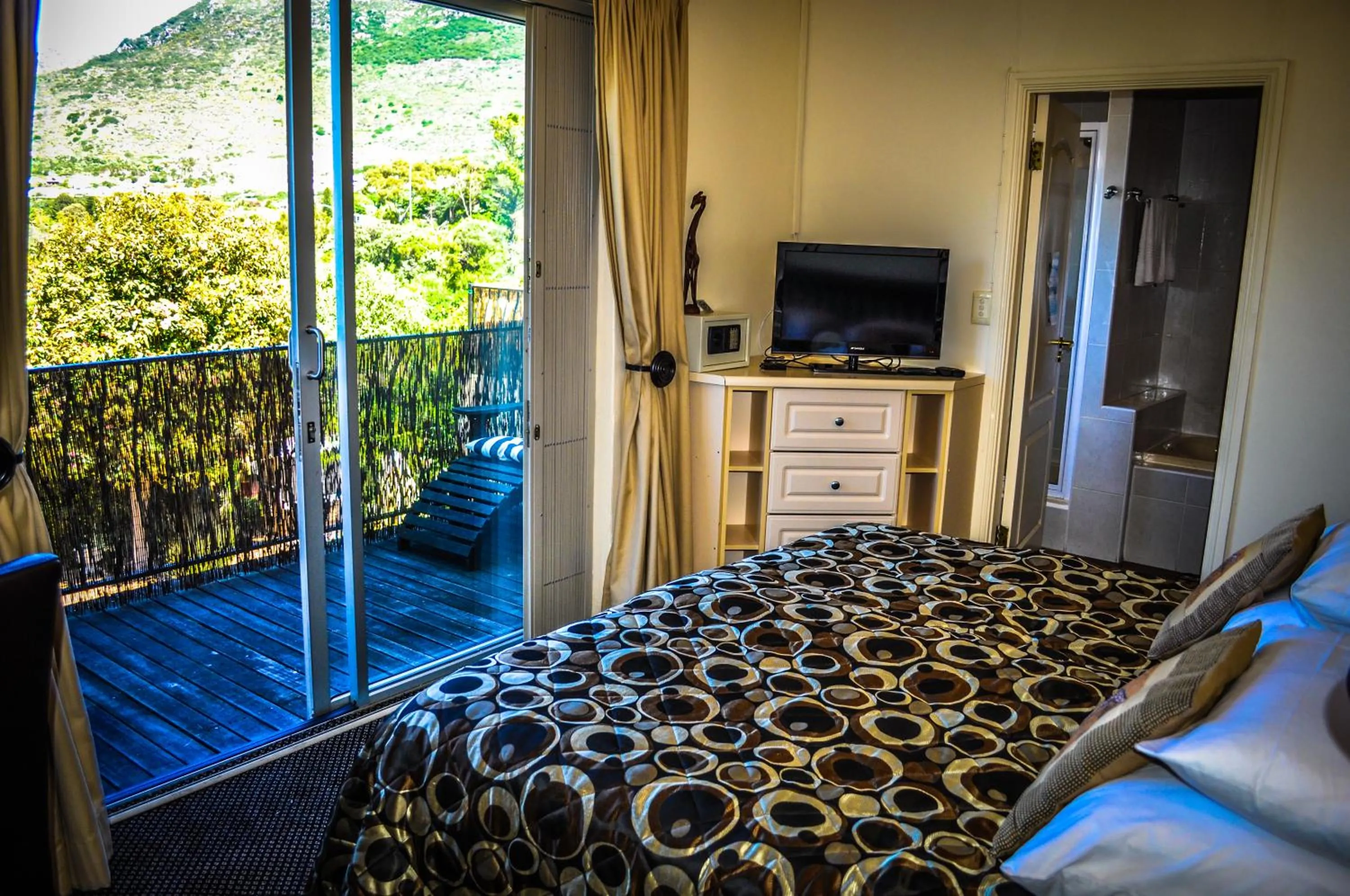 Bed in Amakhaya Lodge
