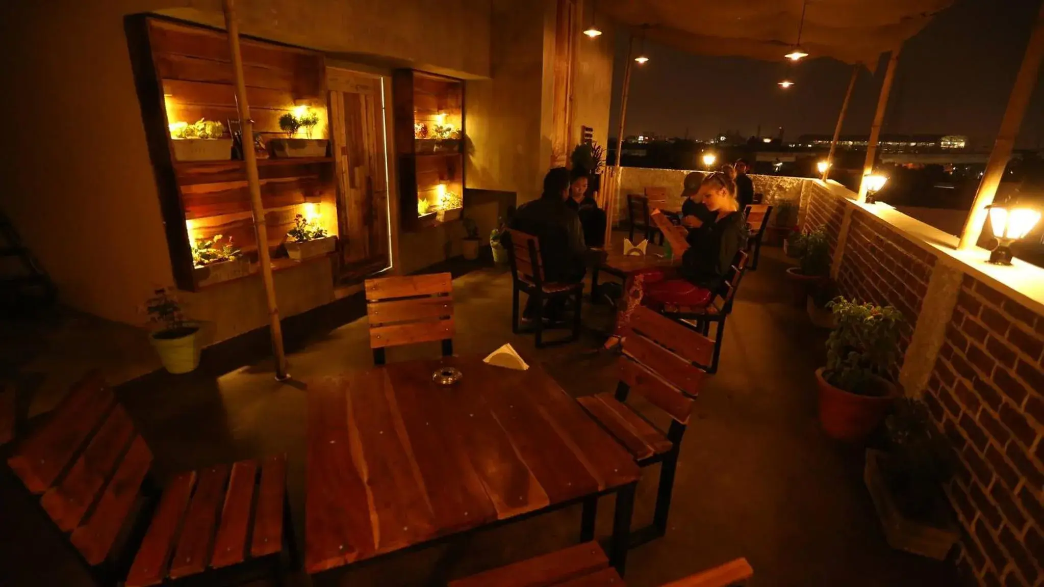 Restaurant/places to eat in Hotel Classic Inn Near Jaipur Railway Station Restaurant/places to eat in Hotel Classic Inn Near Jaipur Railway Station