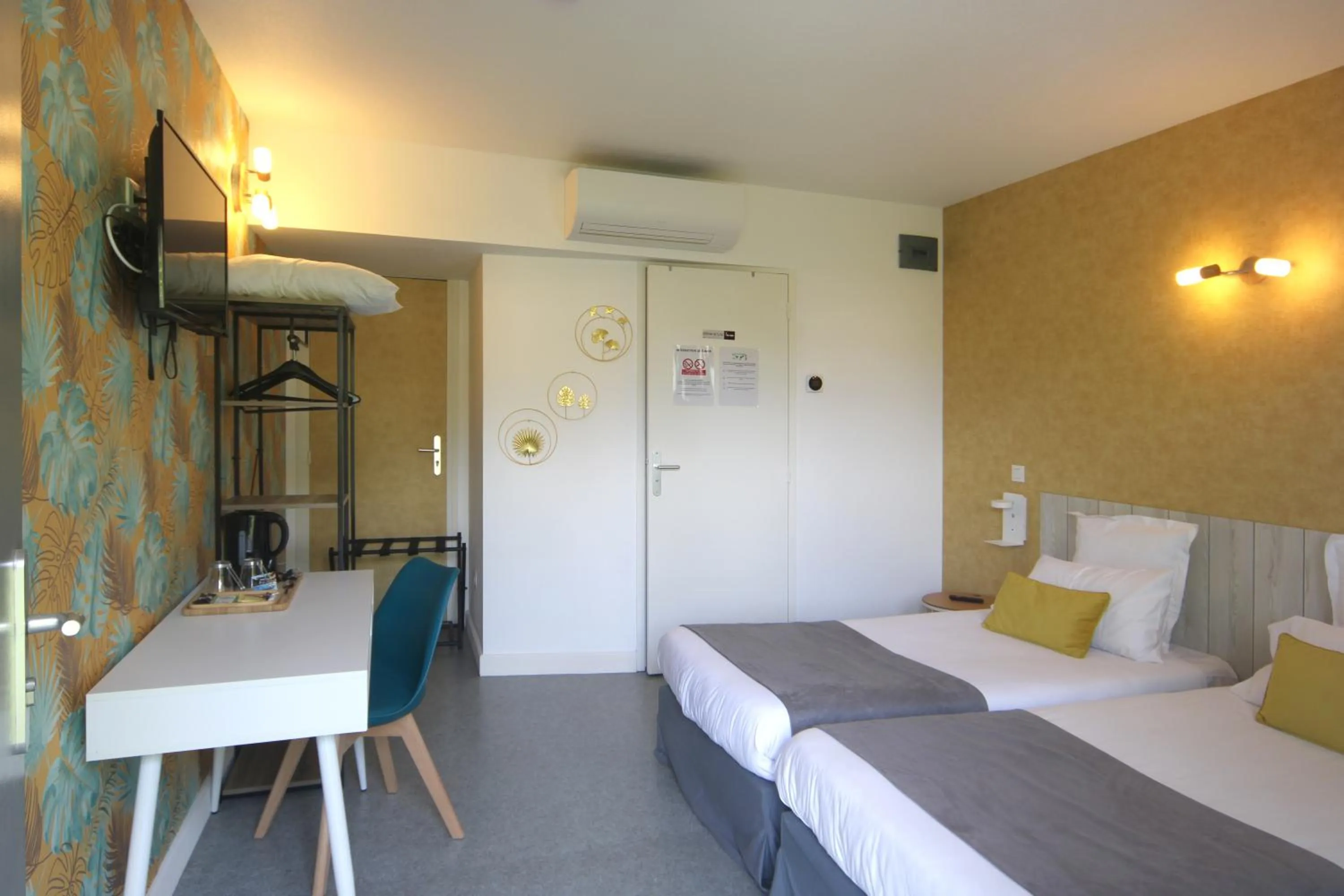 Bed in Hotel Le Vanséen