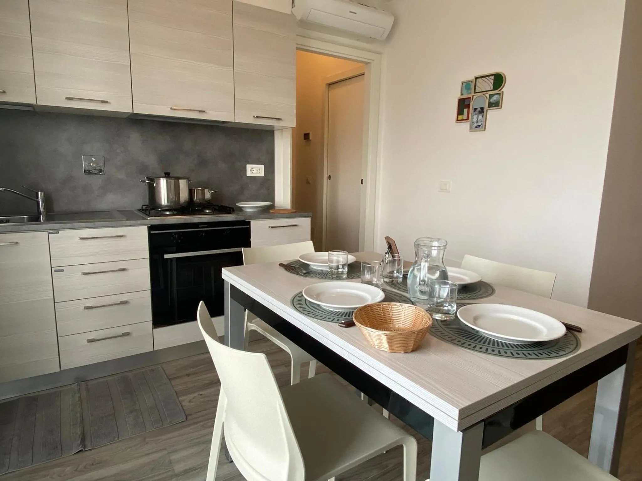 Kitchen or kitchenette in Appartamenti Le Perle di Venere