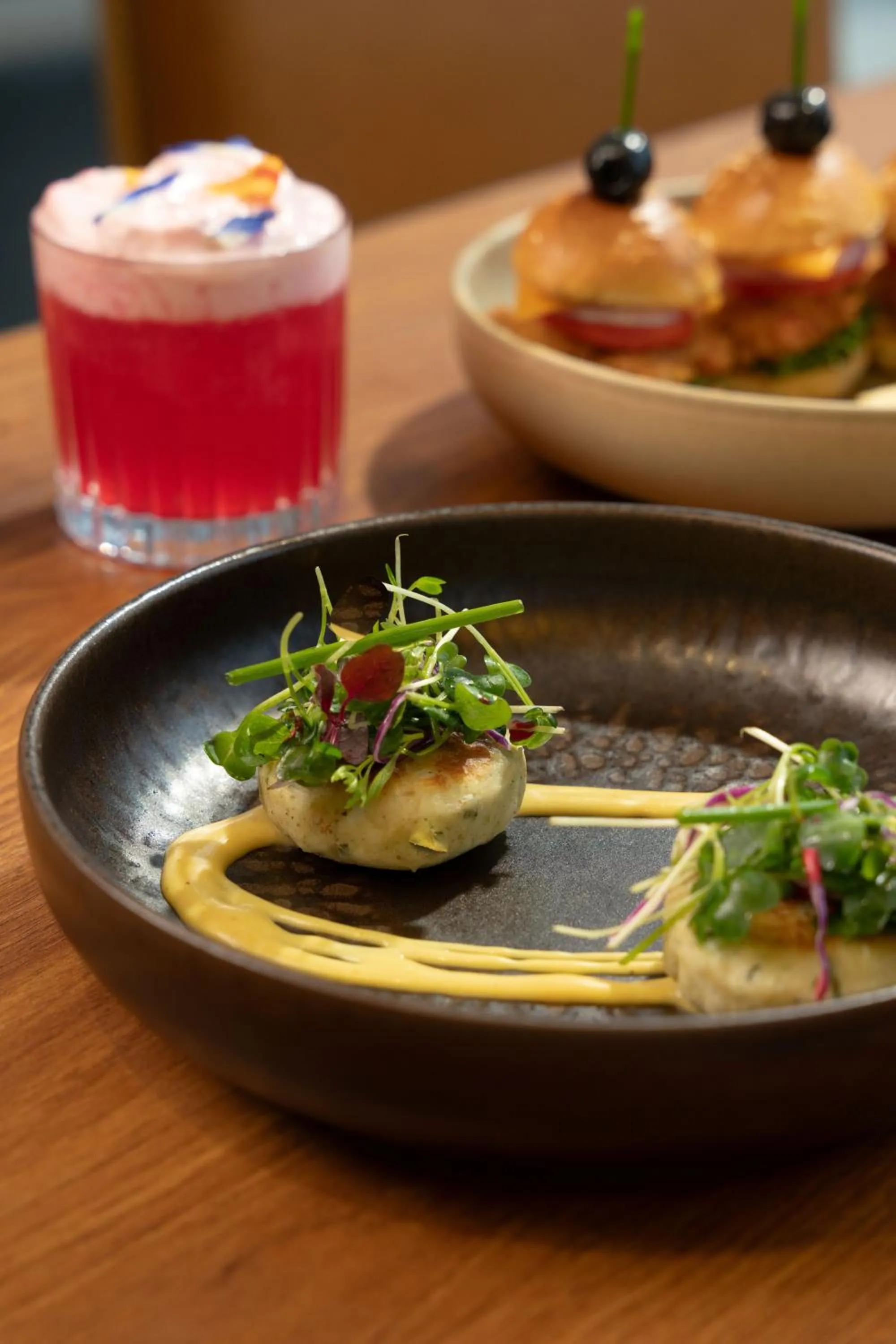 Restaurant/places to eat in Hilton Garden Inn Mumbai International Airport