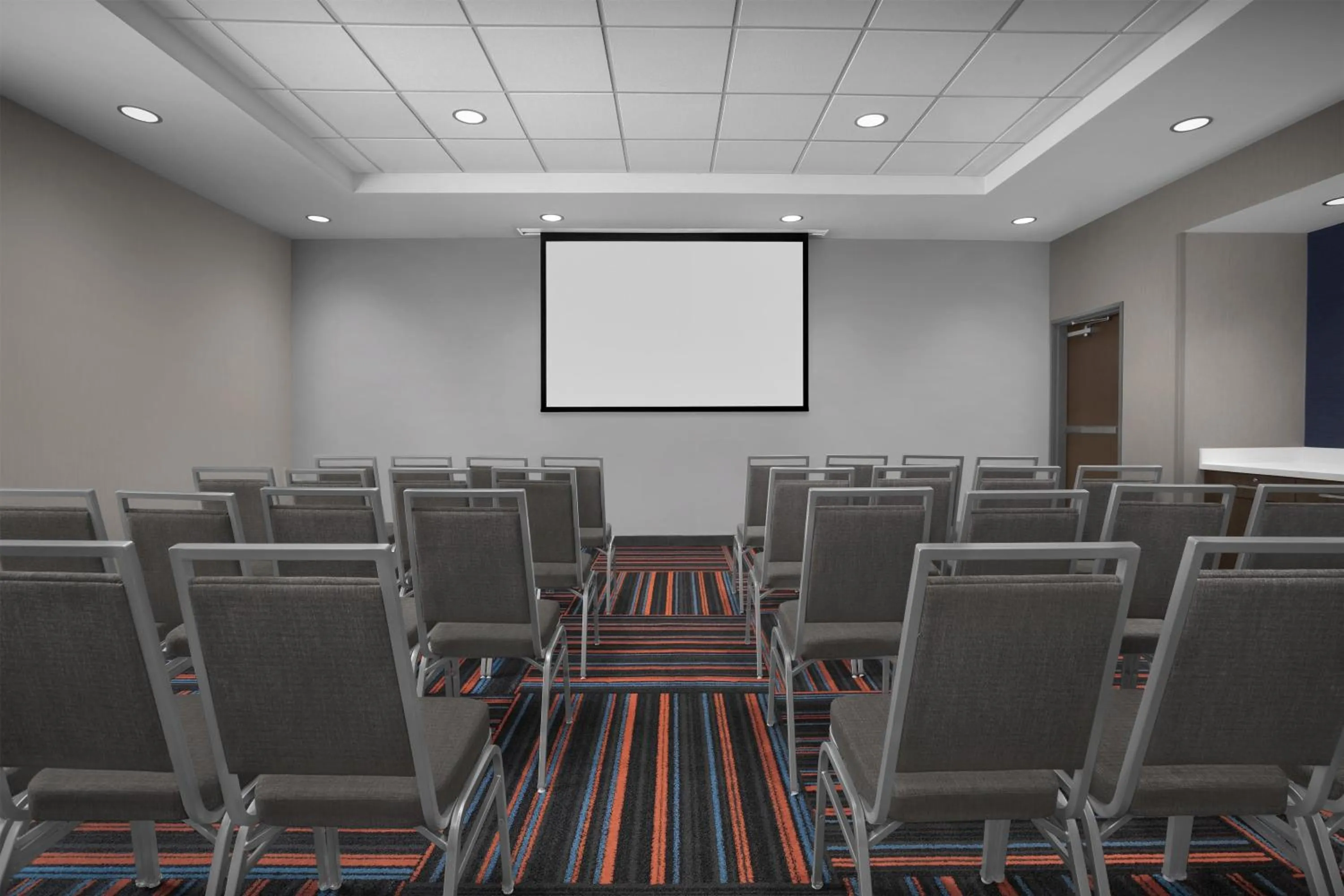 Meeting/conference room in Hampton Inn & Suites By Hilton Wheat Ridge Denver West