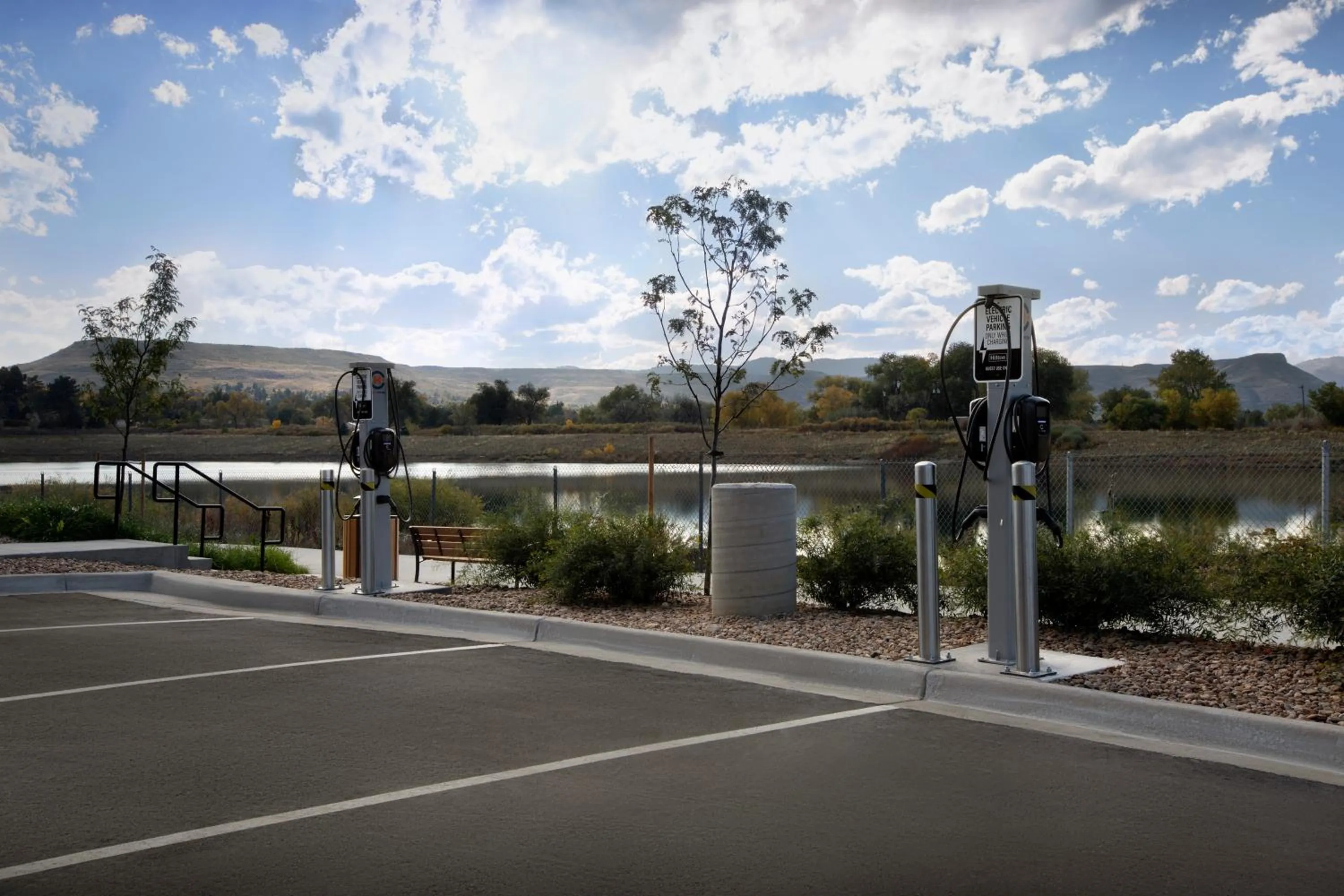 Parking in Hampton Inn & Suites By Hilton Wheat Ridge Denver West