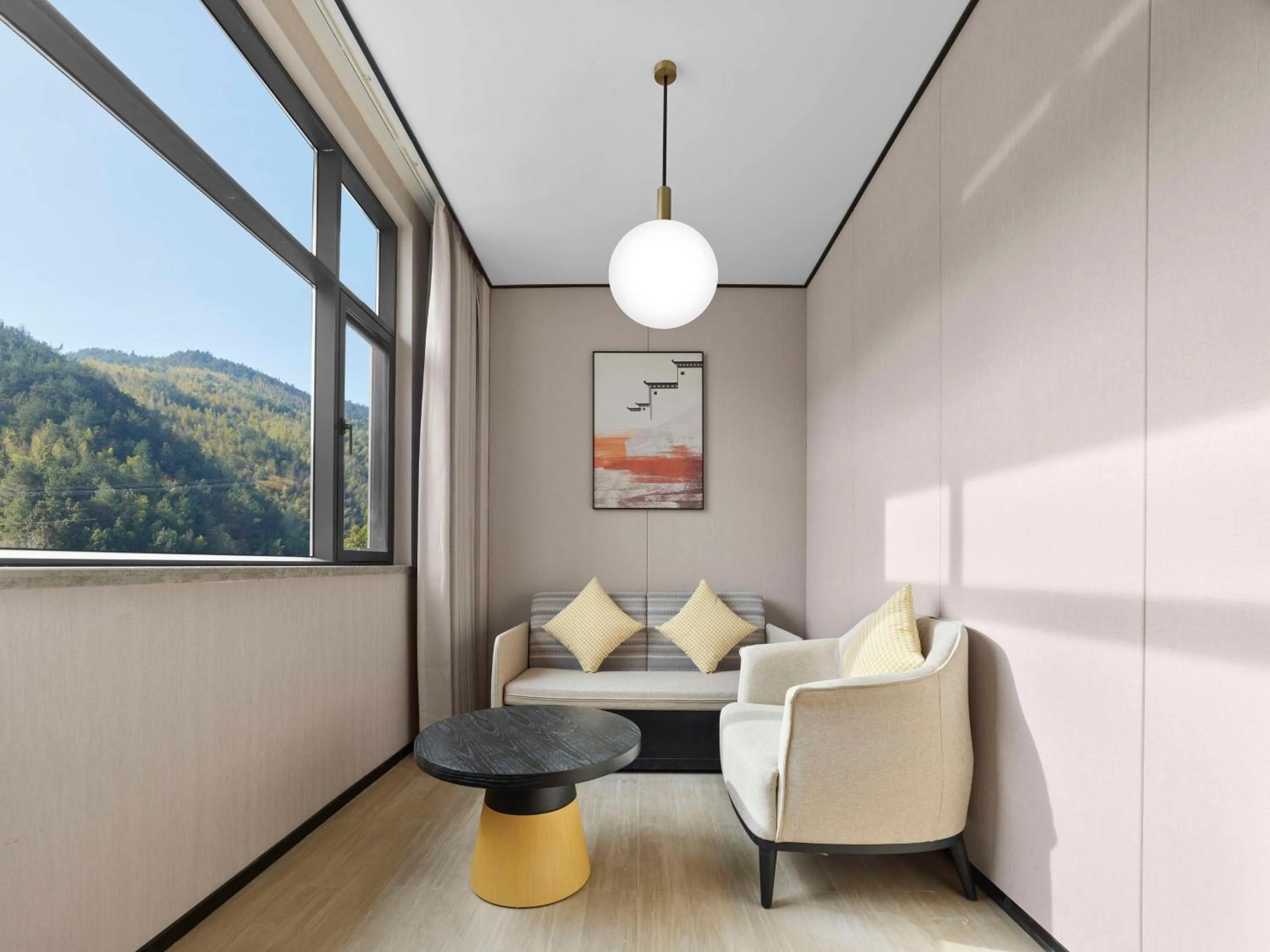 Living room in Hilton Garden Inn Huangshan Scenic Area South Gate