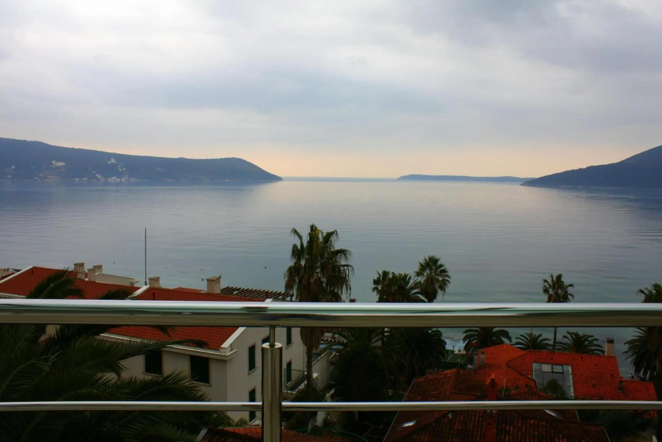 Sea view in Apartments Boka Residence