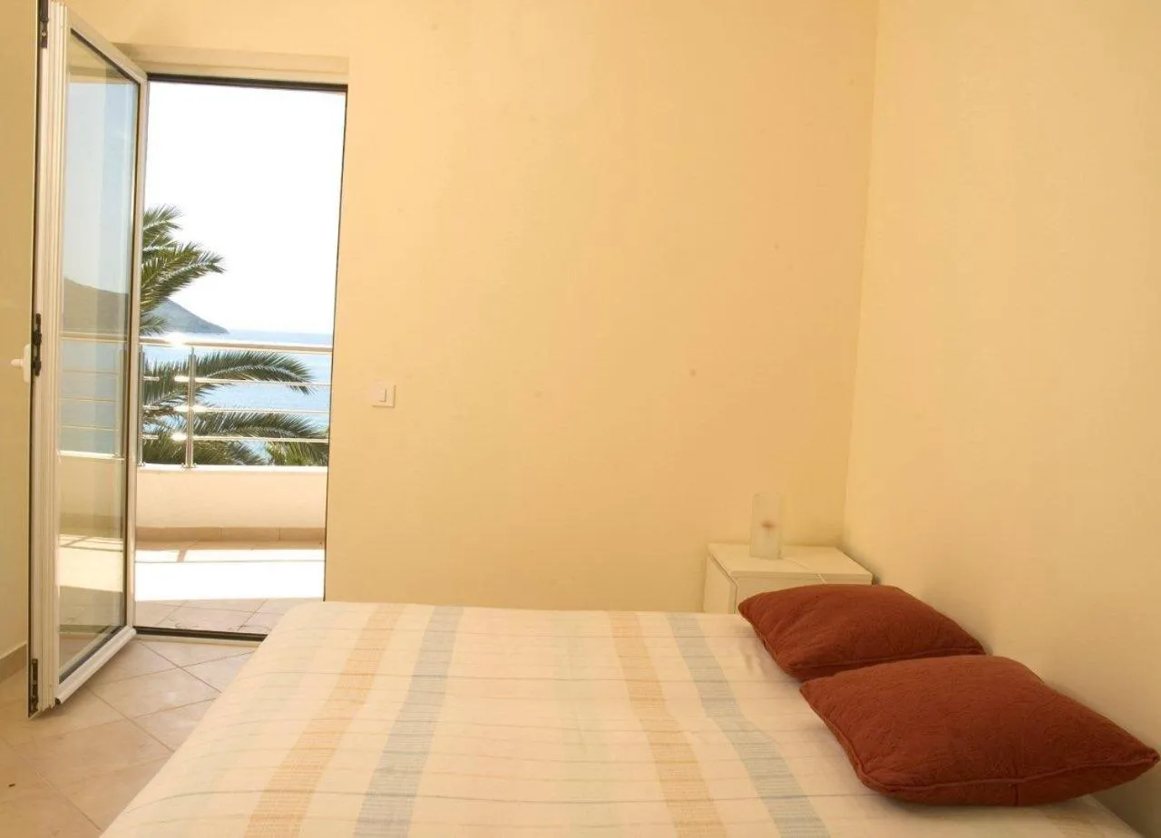 Day, Bed in Apartments Boka Residence