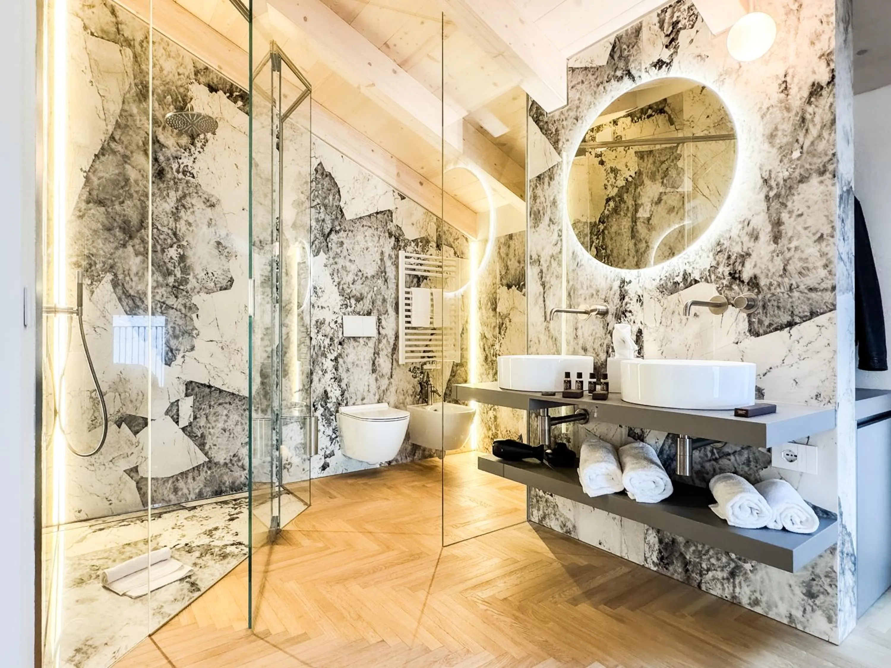 Bathroom in Villa Rêverie - Boutique Hotel