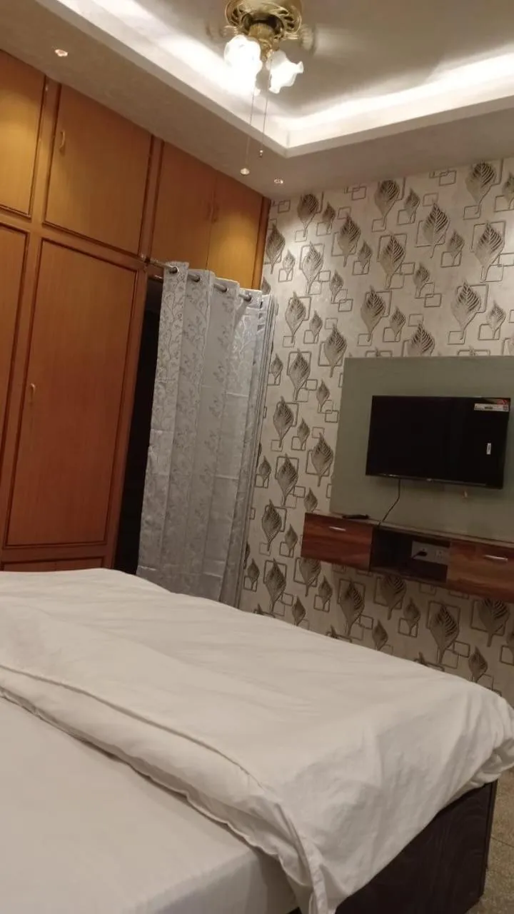 ai guest house