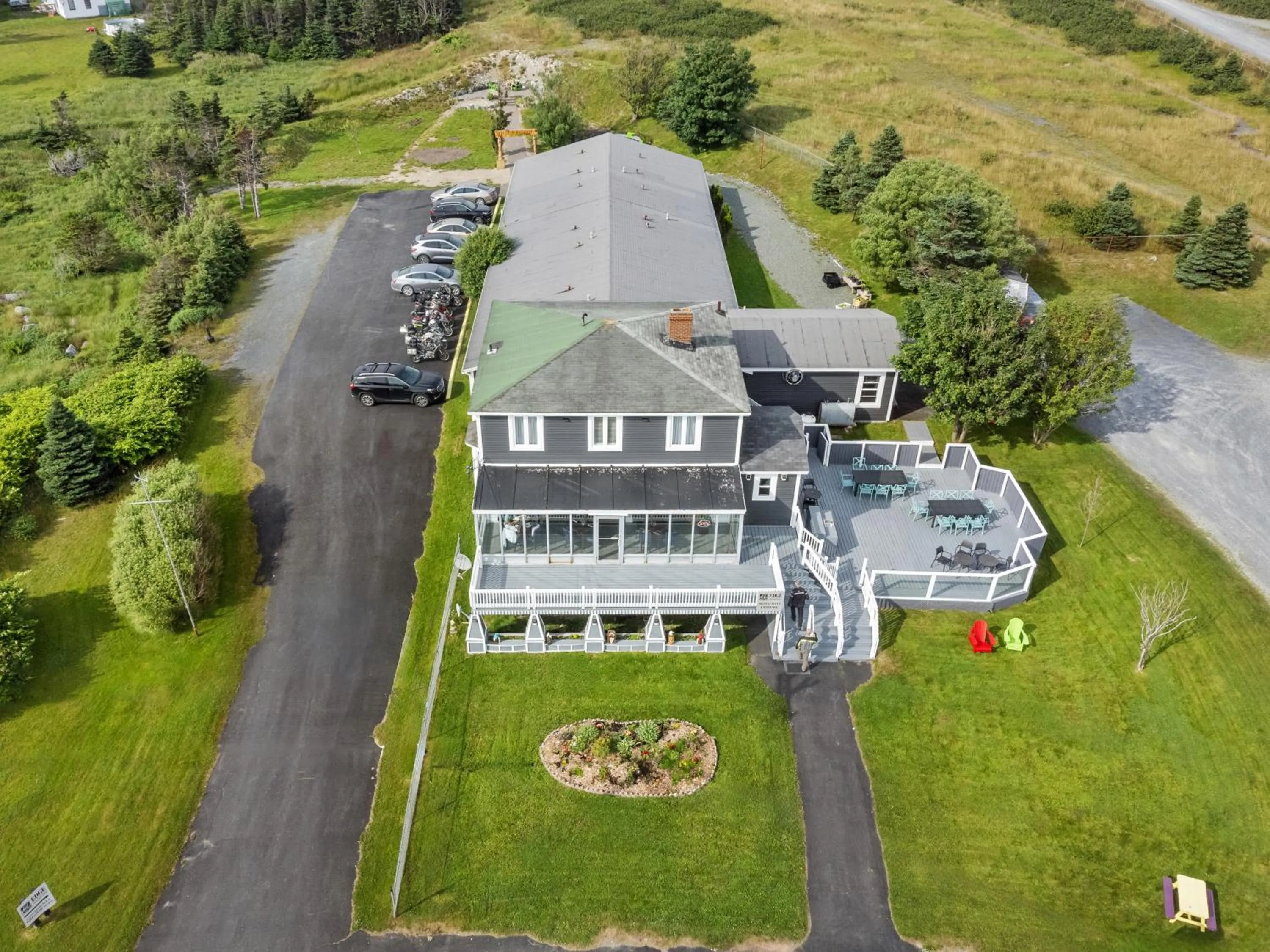 Property building in Edge of the Avalon Inn
