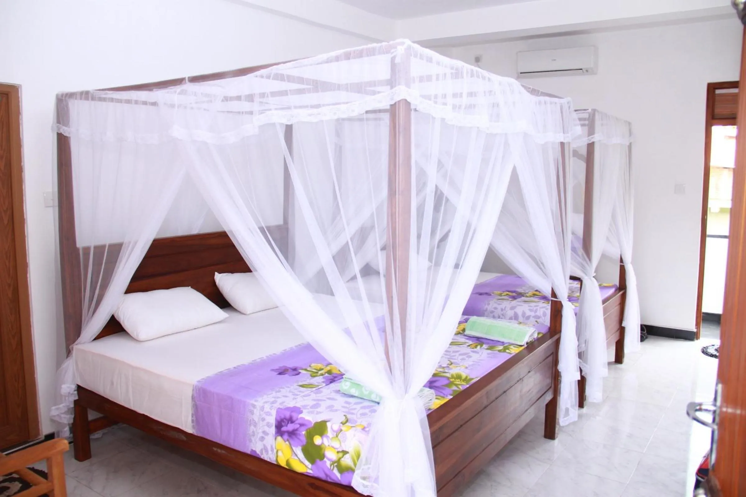 Bed in Orchid Rest