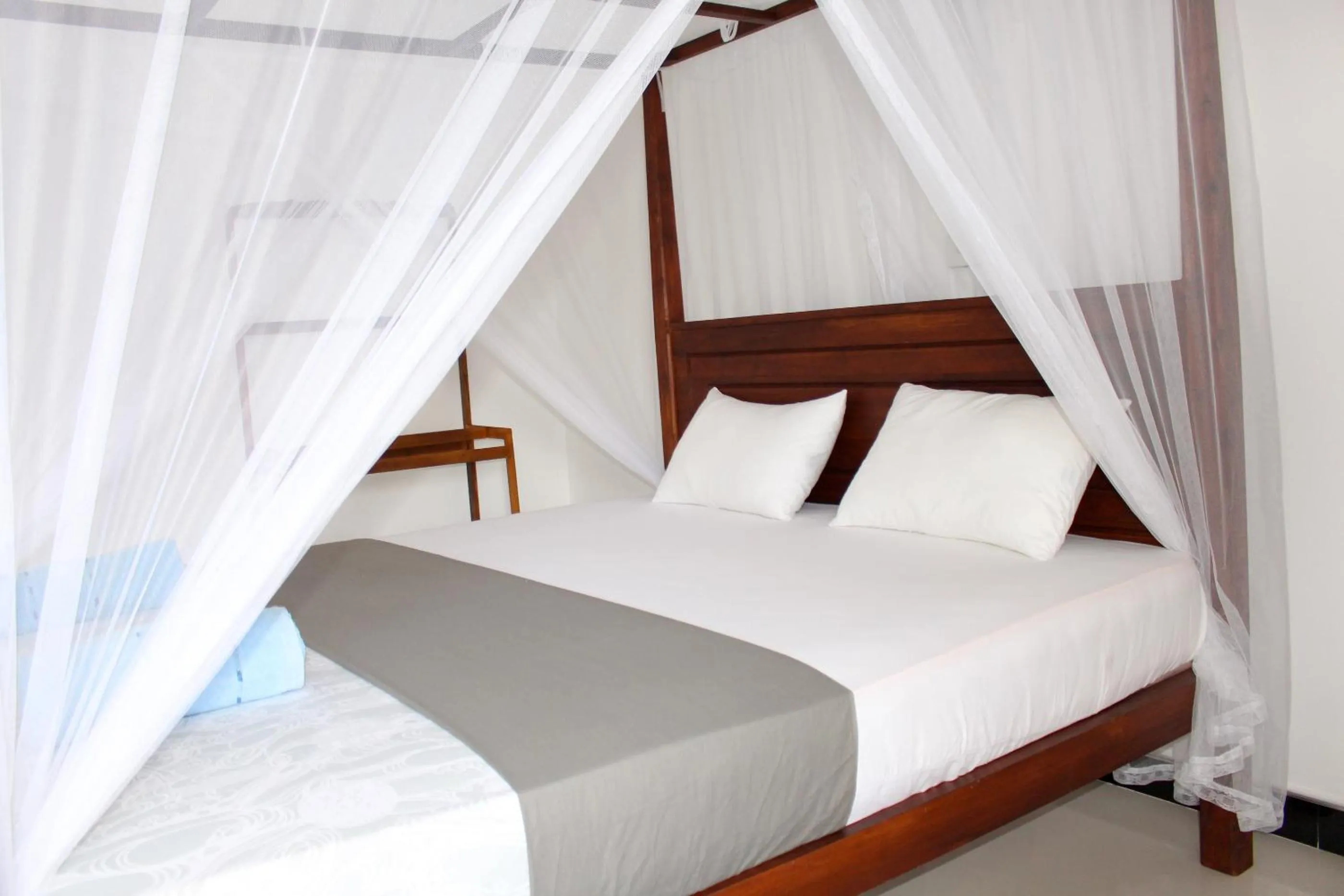 Property building, Bed in Orchid Rest