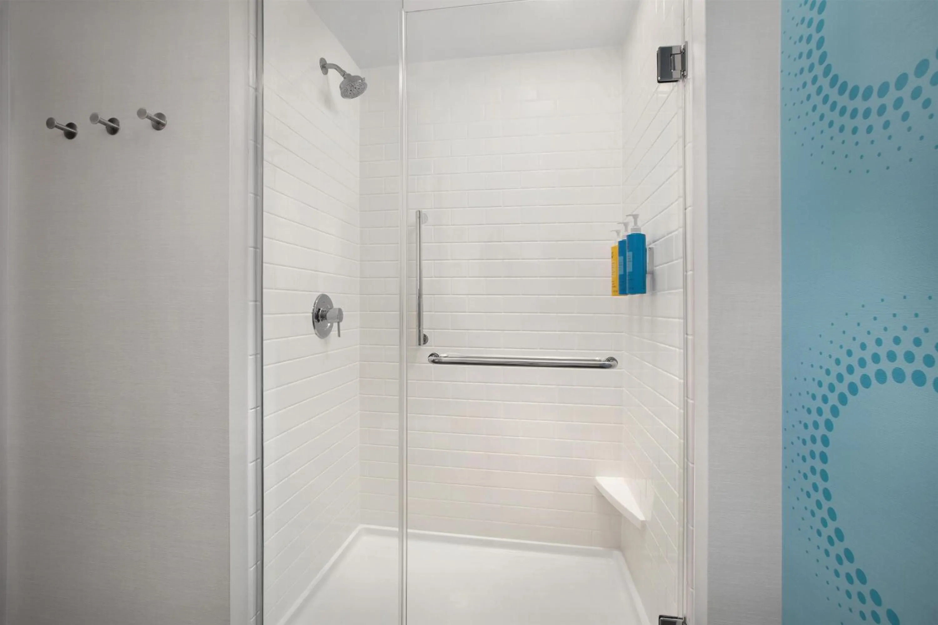 Bathroom in Tru By Hilton Huntsville Research Park Area