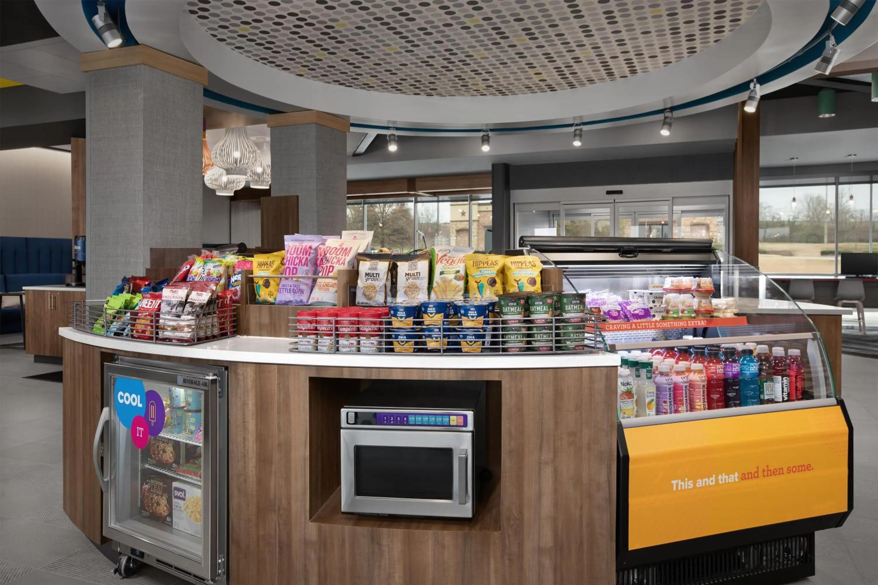 Restaurant/places to eat in Tru By Hilton Huntsville Research Park Area