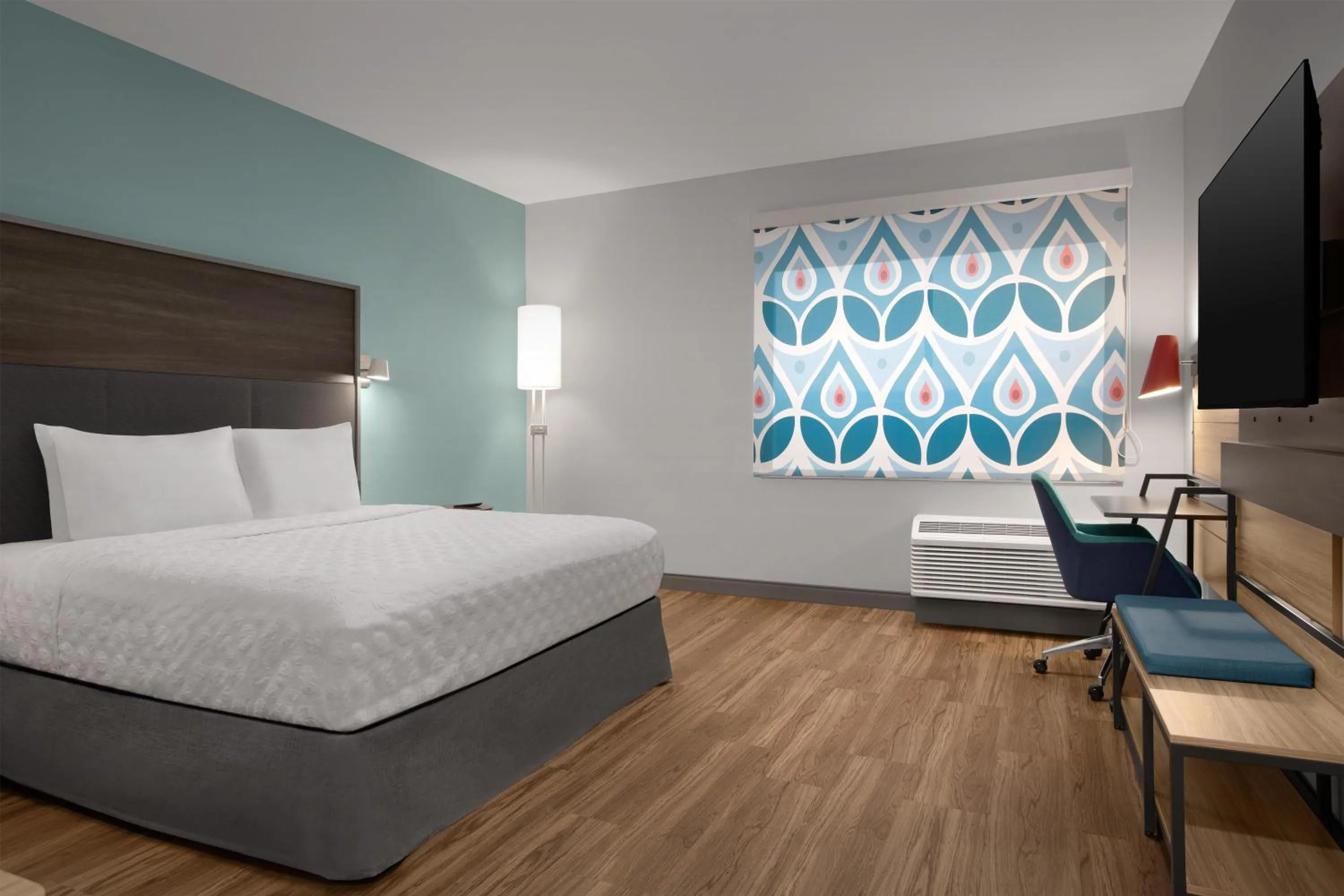 Bedroom, Bed in Tru By Hilton Huntsville Research Park Area