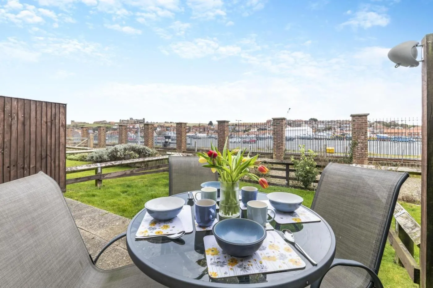 2 Bed in Whitby oc-h30771