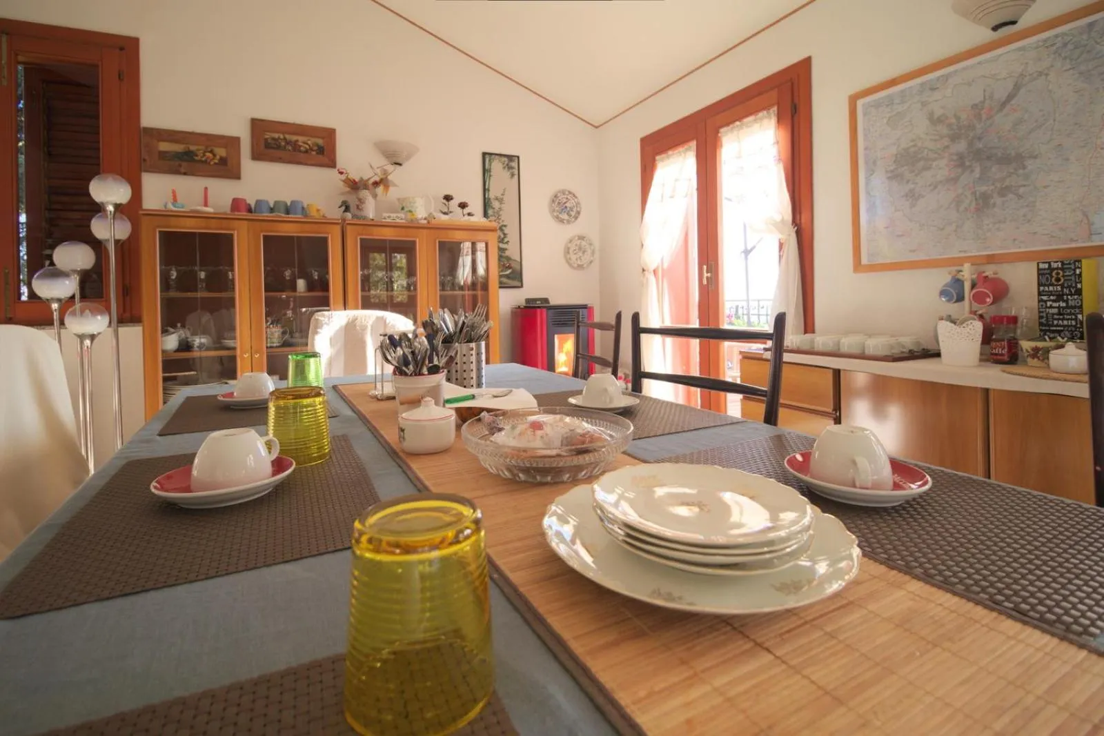 Food and drinks in Magma Guest House