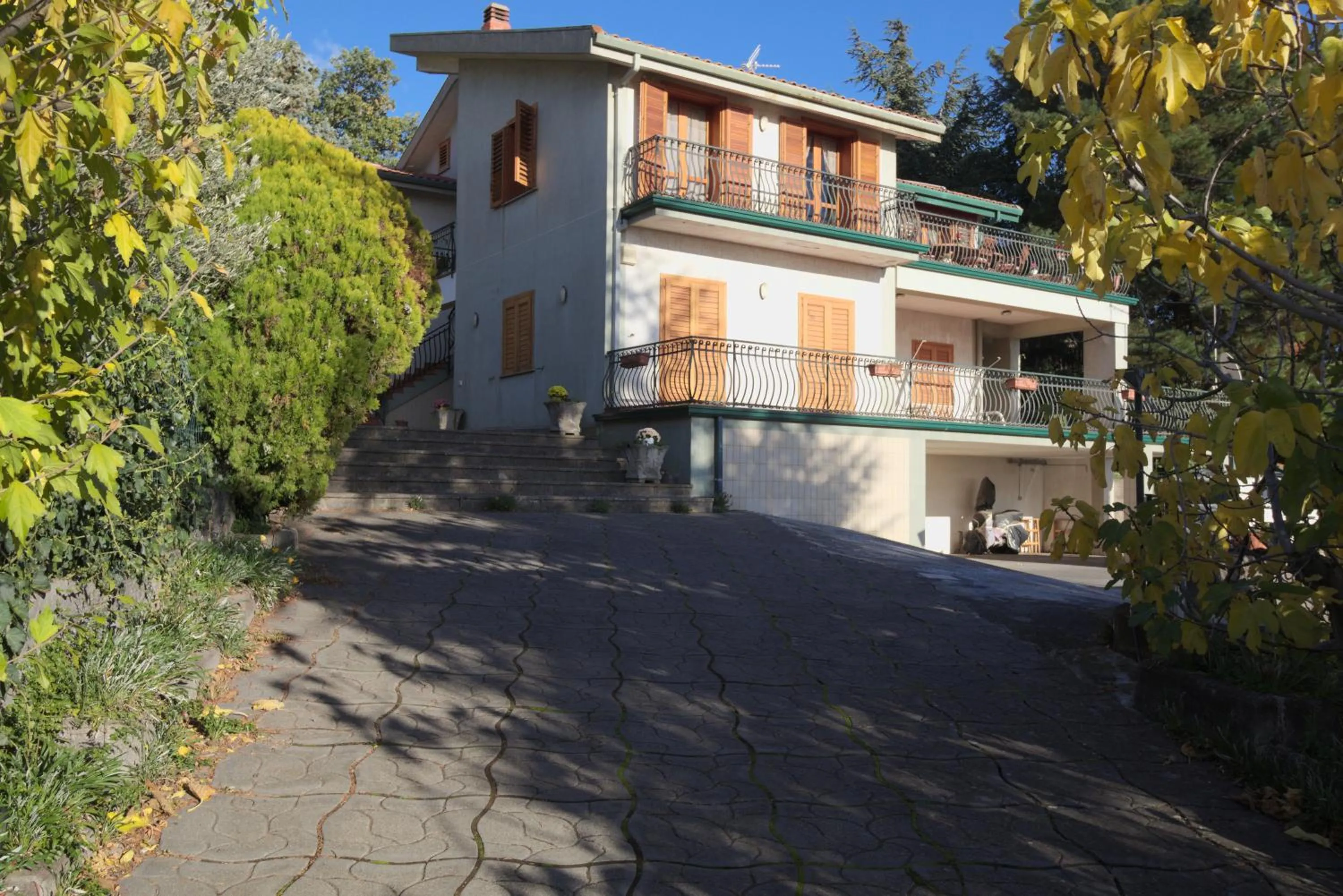 Property building in Magma Guest House